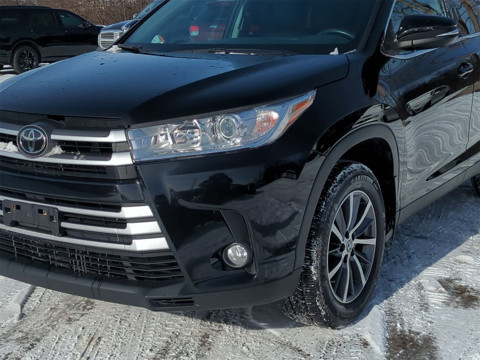 Thumbnail: 2019 Toyota Highlander - 11