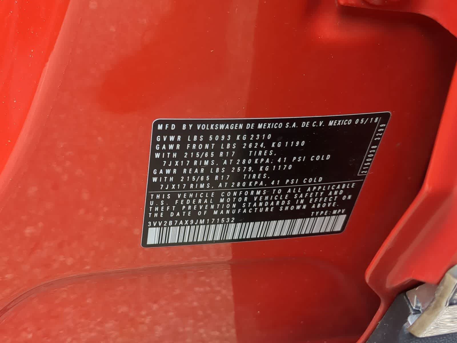 Thumbnail: 2018 Volkswagen Tiguan - 34