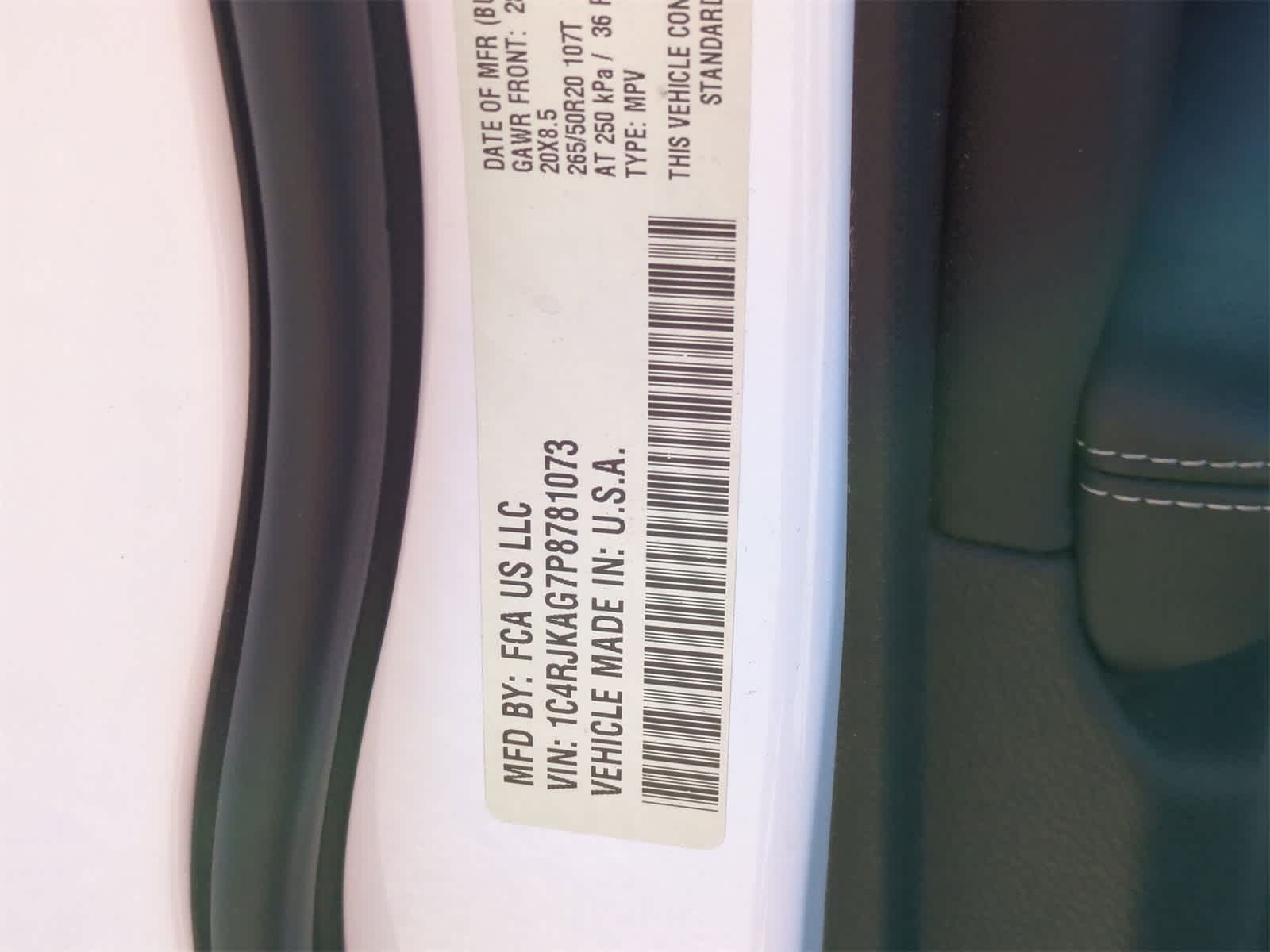 Thumbnail: 2023 Jeep Grand Cherokee L - 35