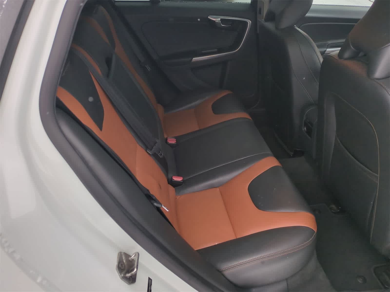 Thumbnail: 2017 Volvo S60 - 21