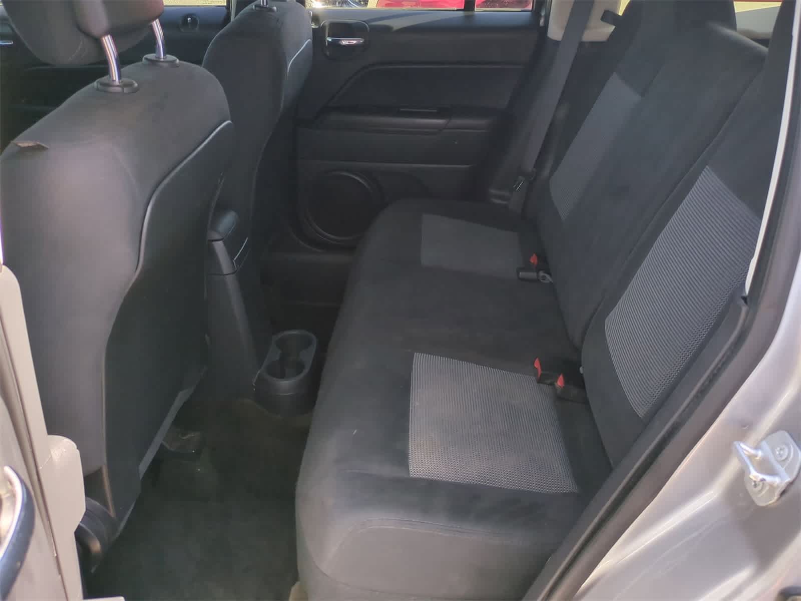 Thumbnail: 2016 Jeep Patriot - 17