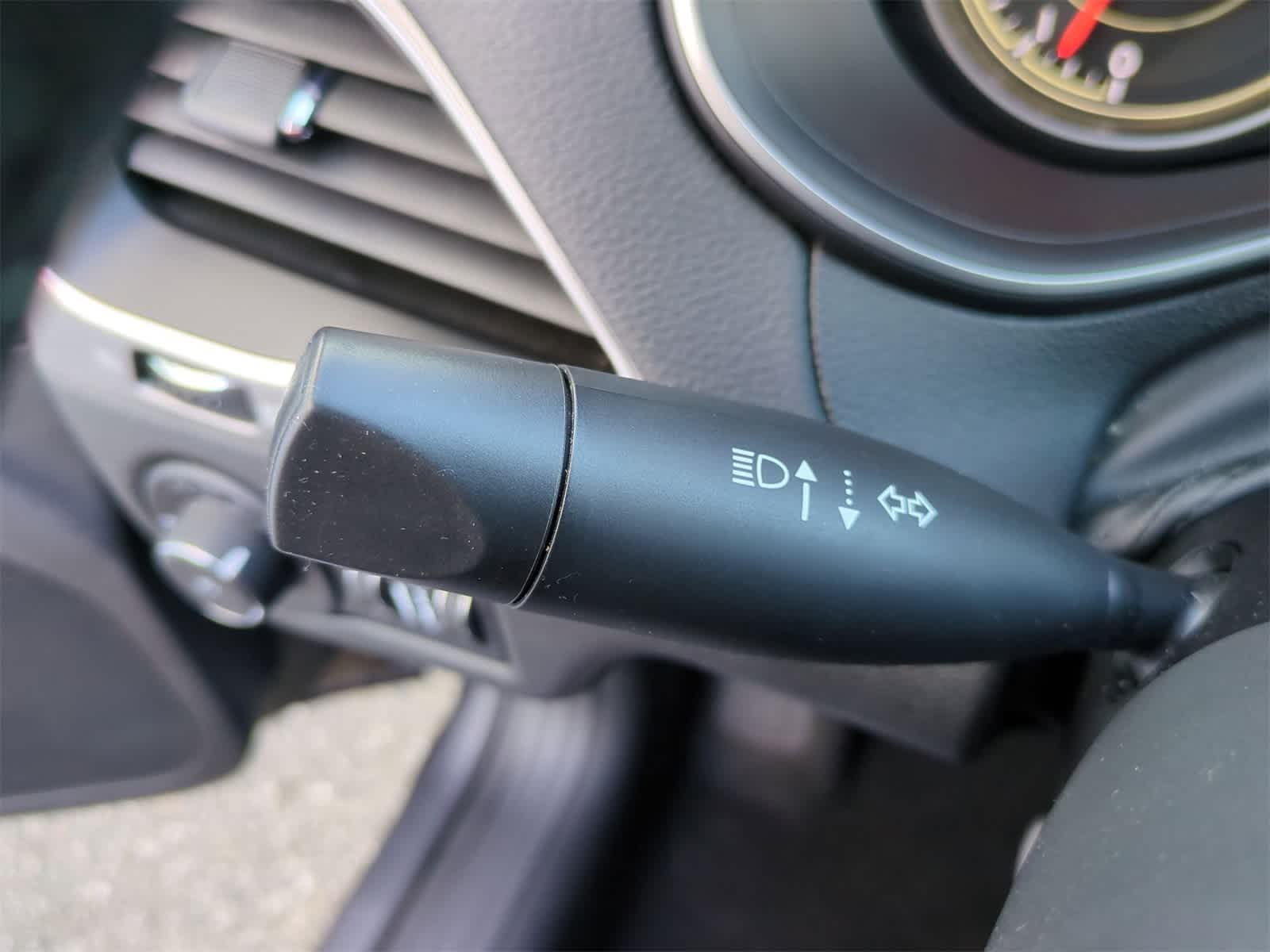 Thumbnail: 2021 Jeep Cherokee - 26