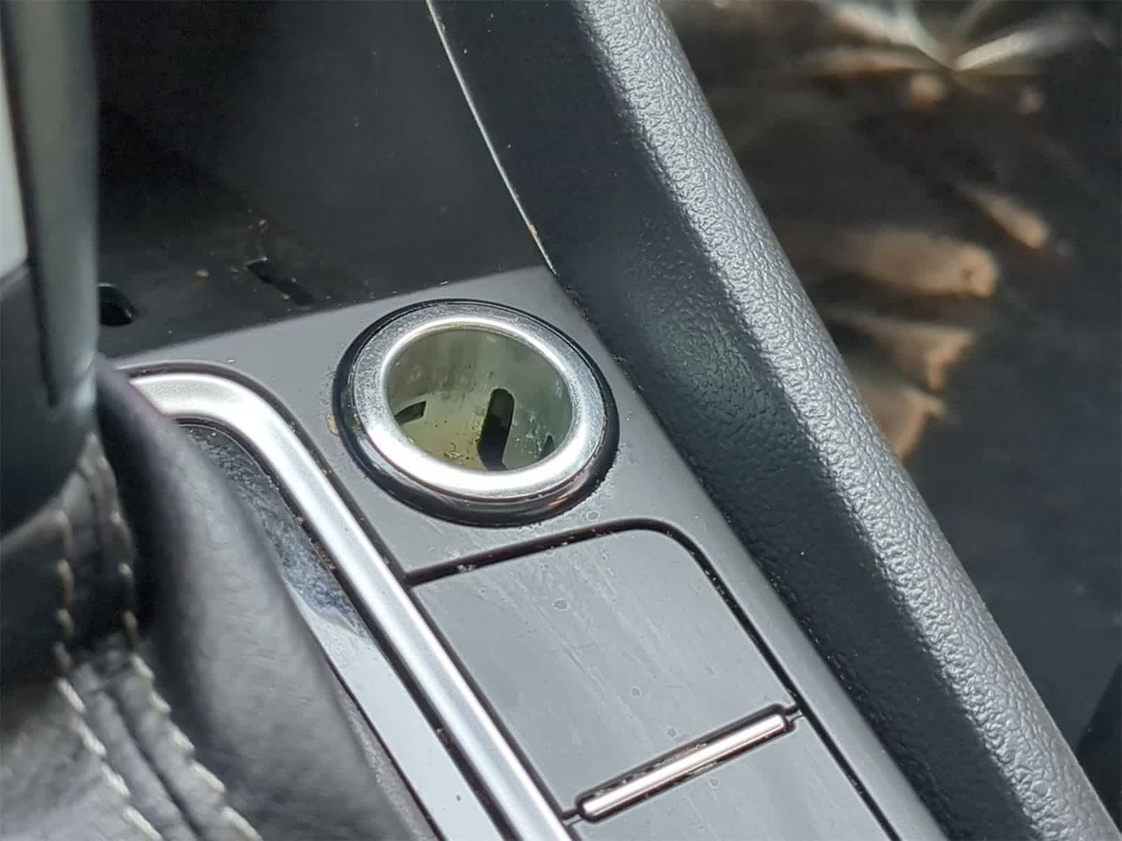 Thumbnail: 2021 Volkswagen Jetta - 36