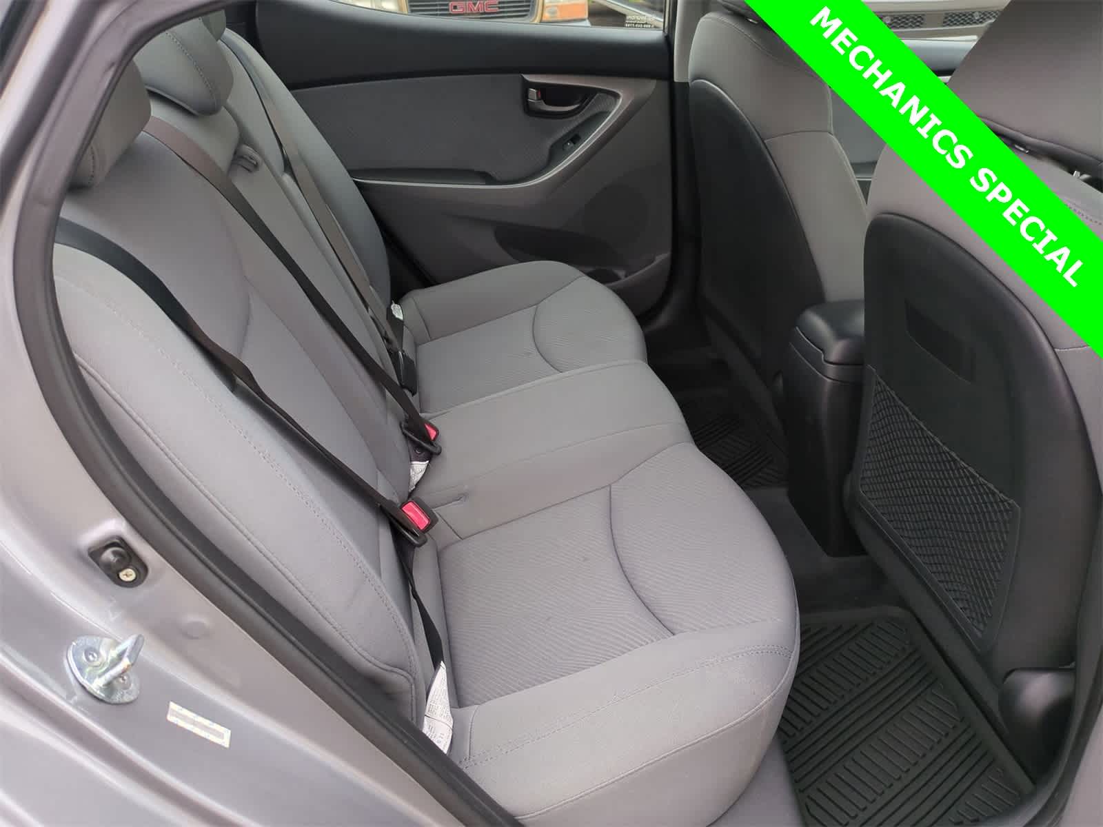 Thumbnail: 2011 Hyundai Elantra - 18
