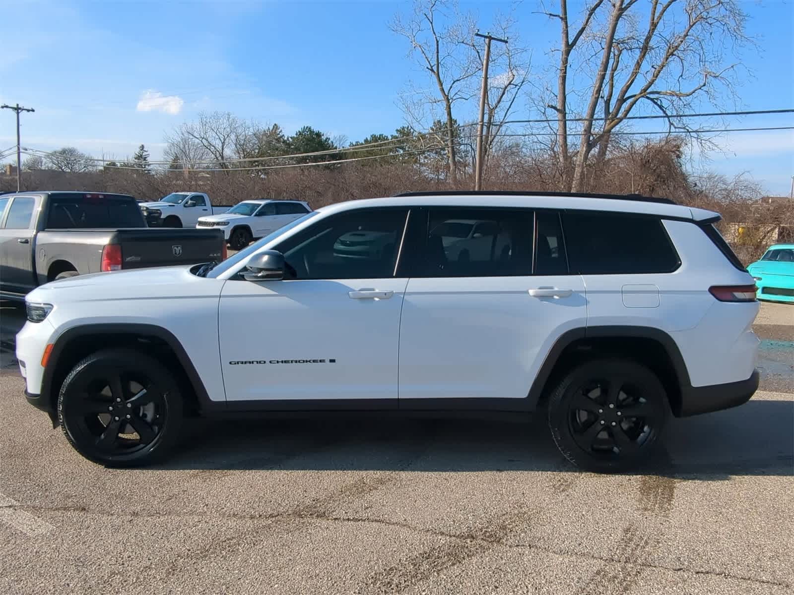 Thumbnail: 2022 Jeep Grand Cherokee L - 11