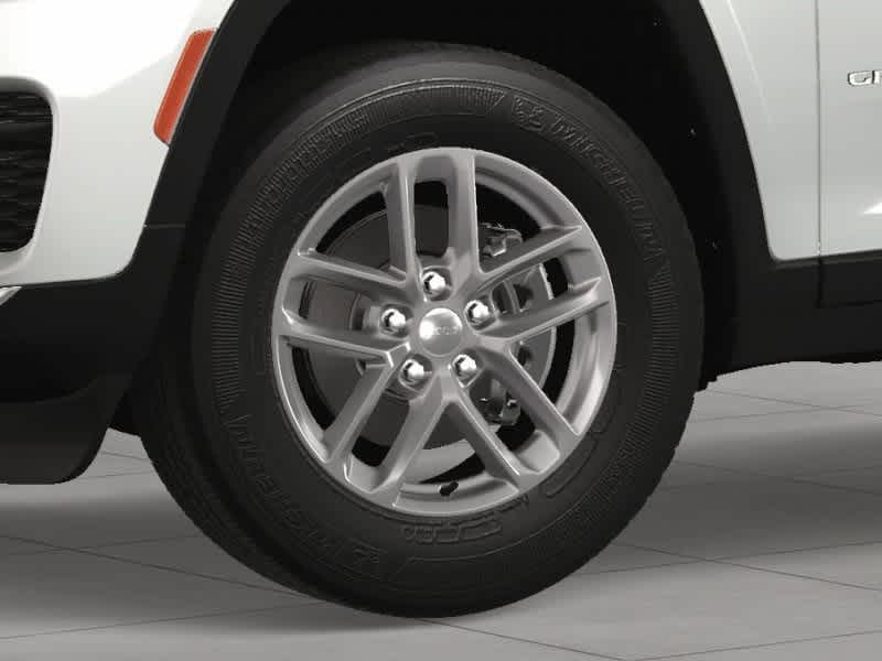 2025 Jeep Grand Cherokee Laredo 6