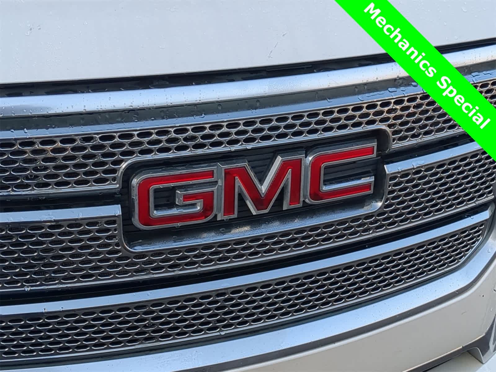 Thumbnail: 2015 GMC Acadia - 12