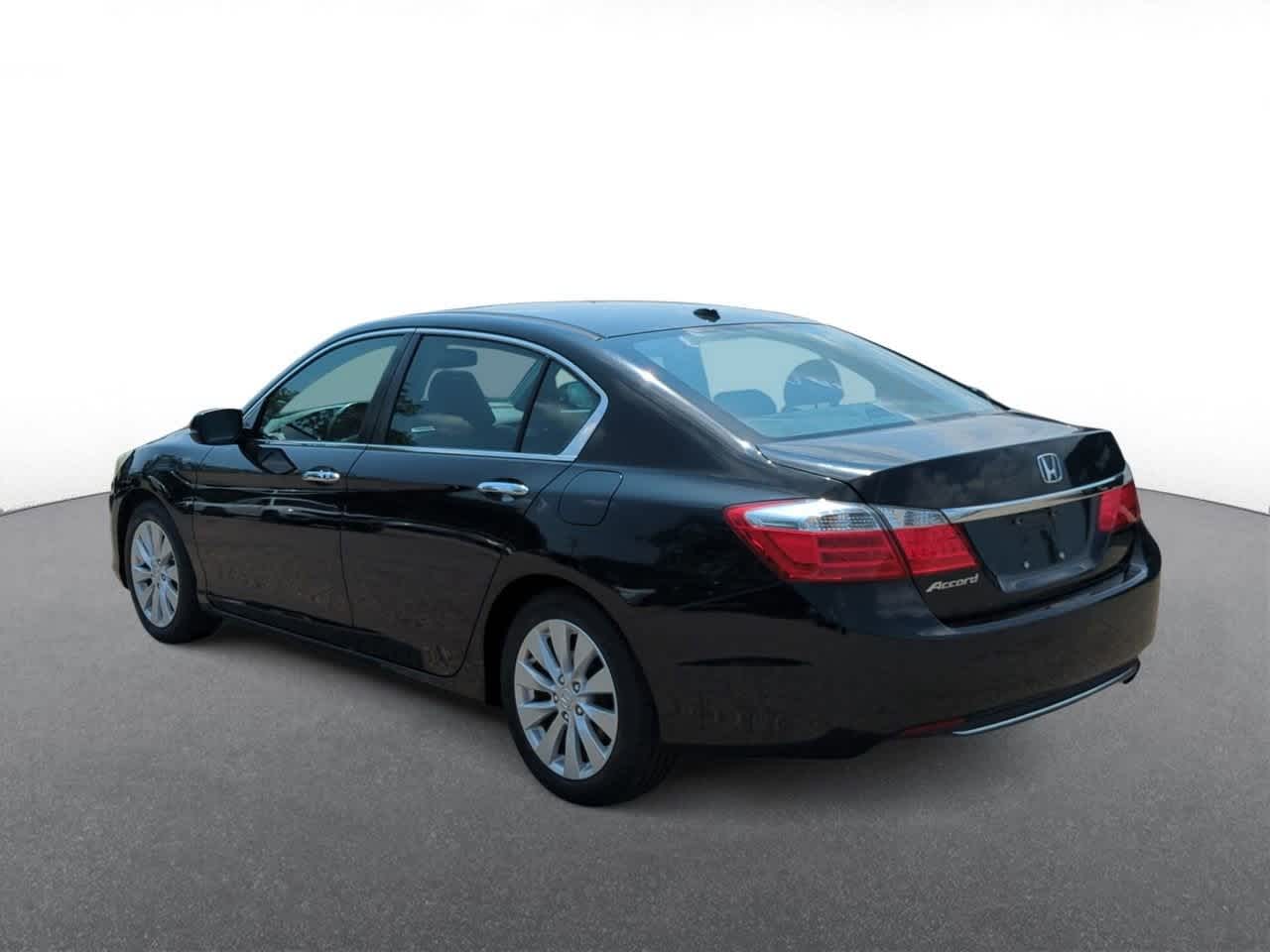 Thumbnail: 2015 Honda Accord - 6