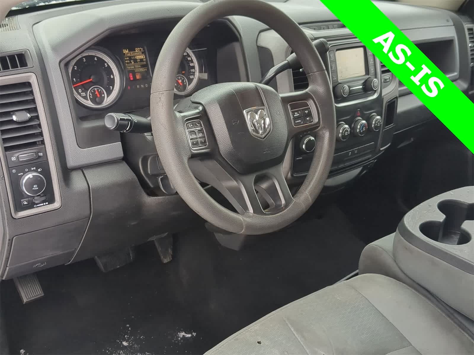 Thumbnail: 2019 RAM 1500 Classic - 10