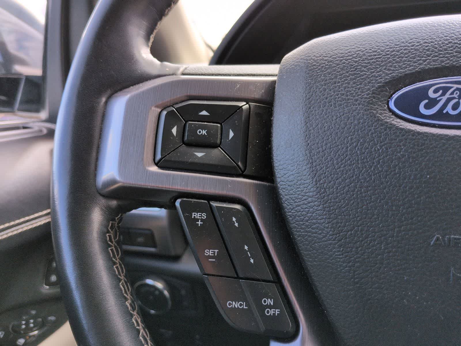 Thumbnail: 2020 Ford Expedition - 24