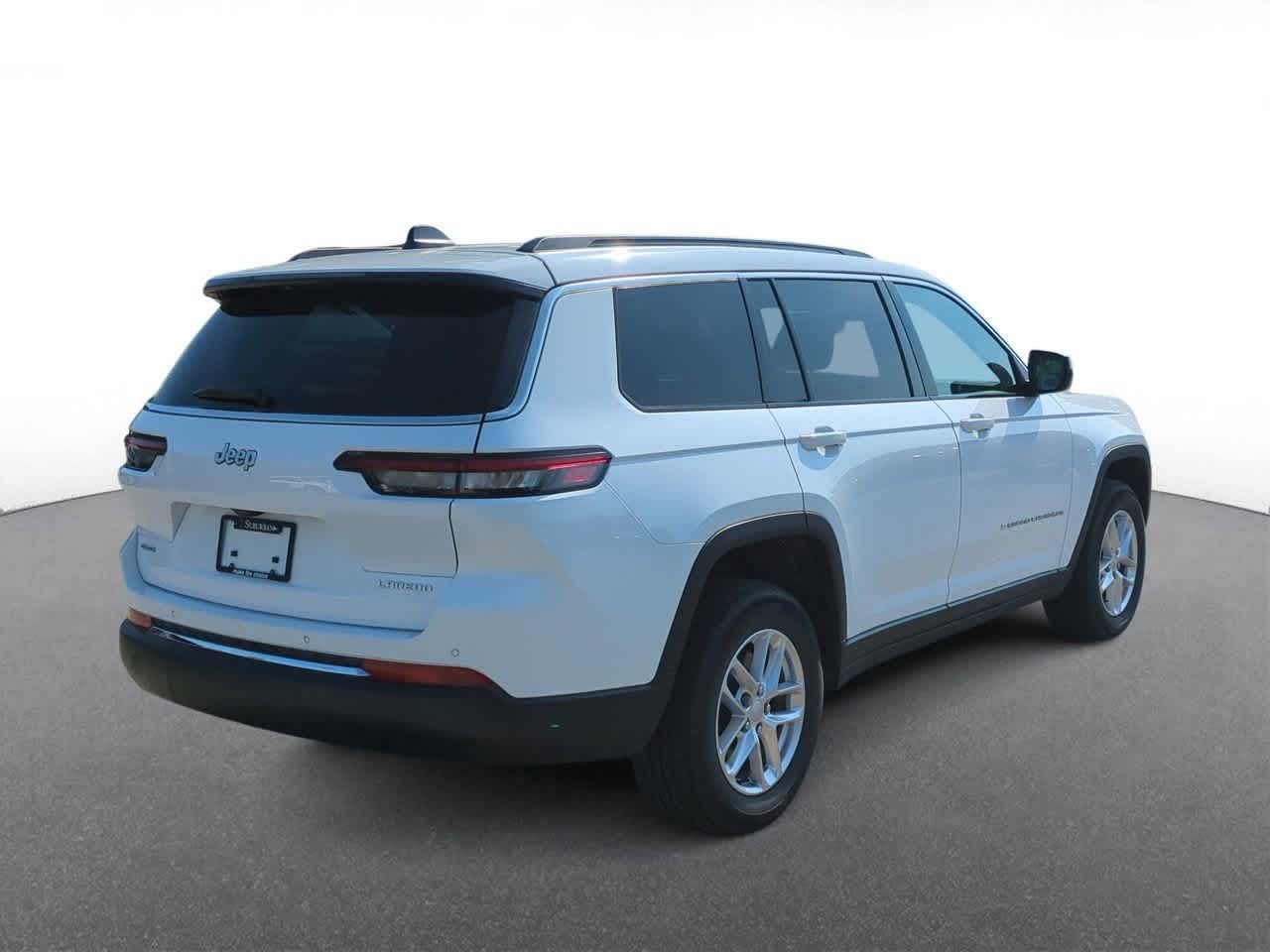 Thumbnail: 2024 Jeep Grand Cherokee L - 8