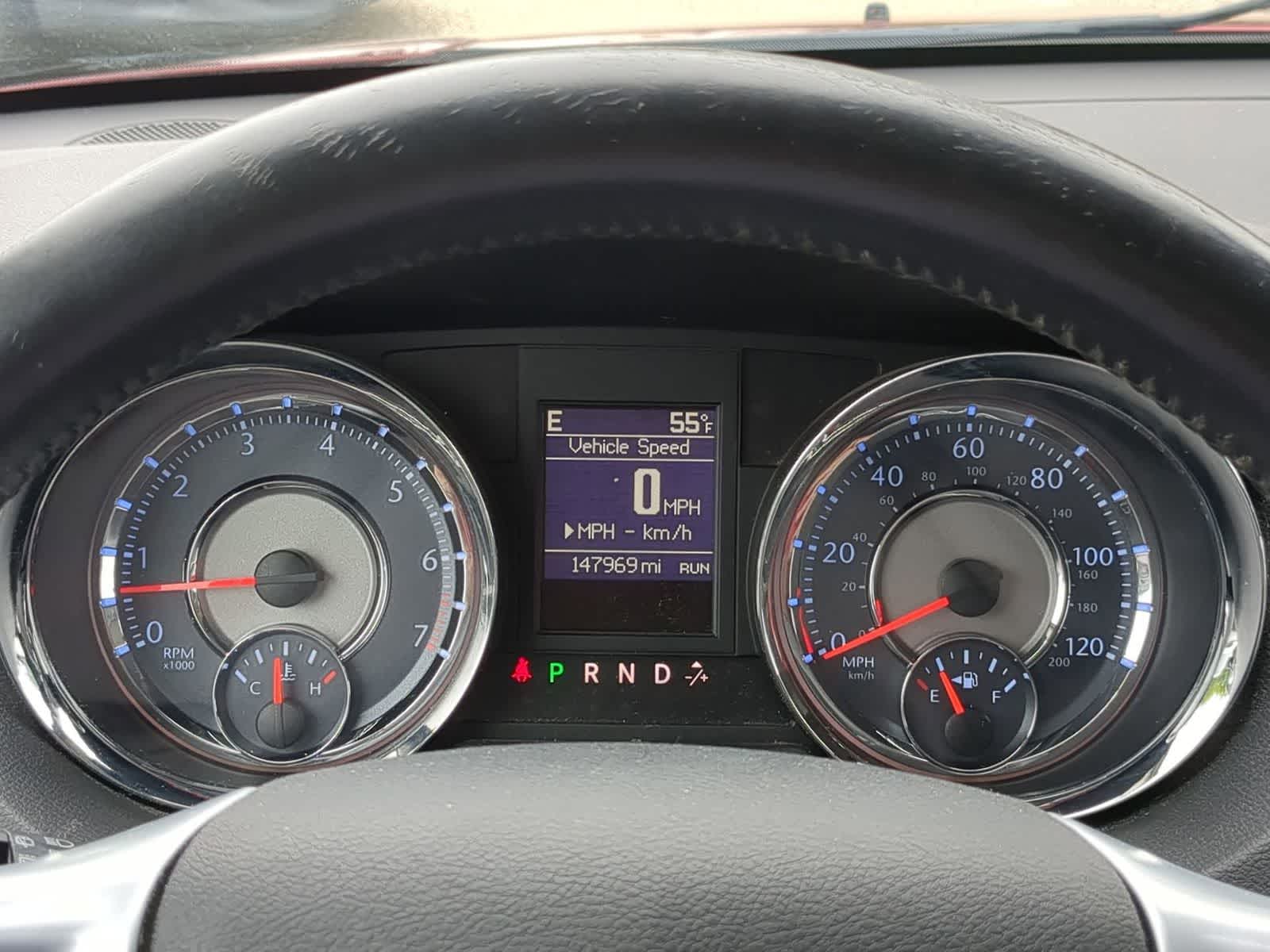 Thumbnail: 2013 Chrysler Town & Country - 30