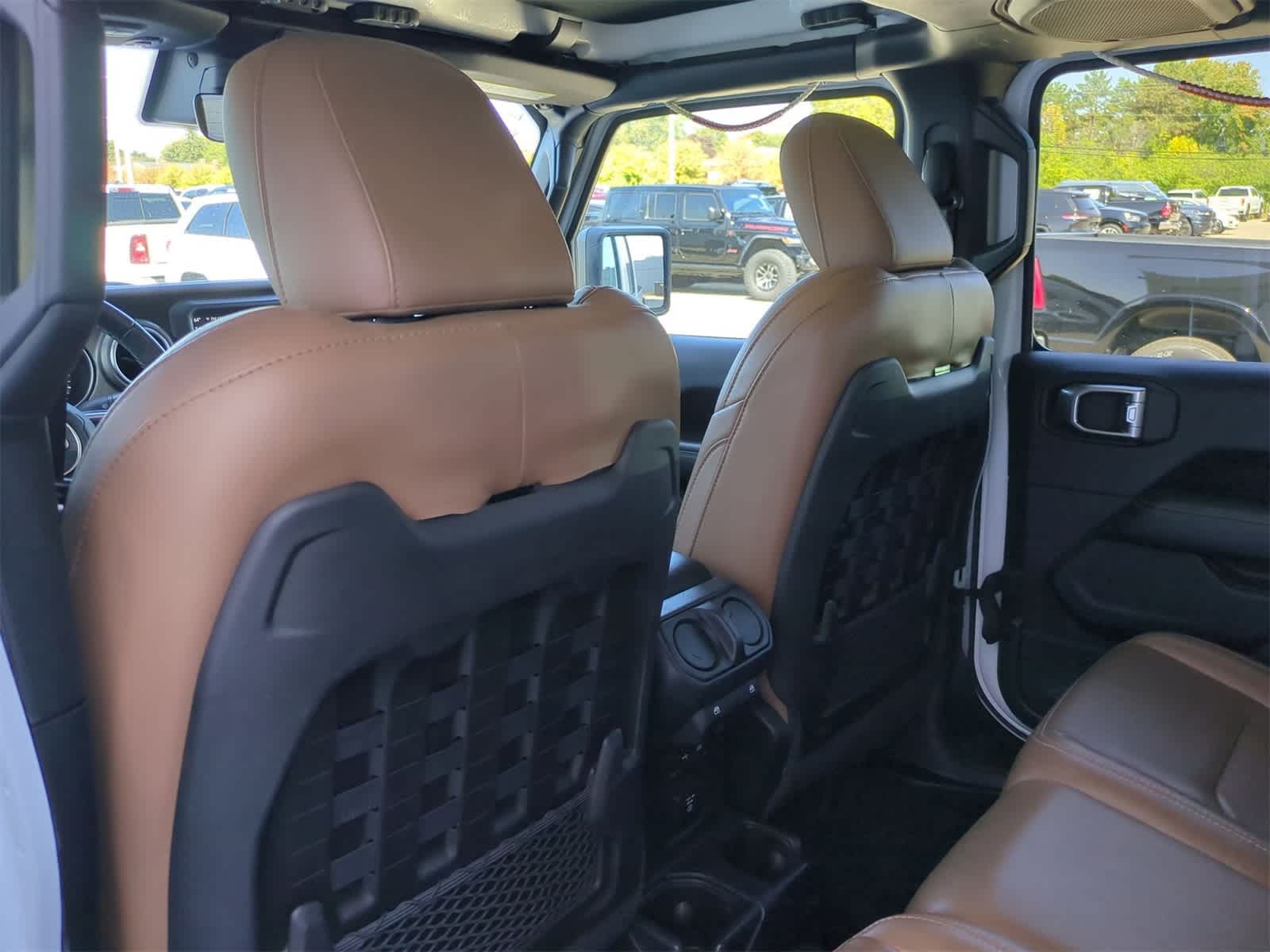 Thumbnail: 2020 Jeep Gladiator - 17