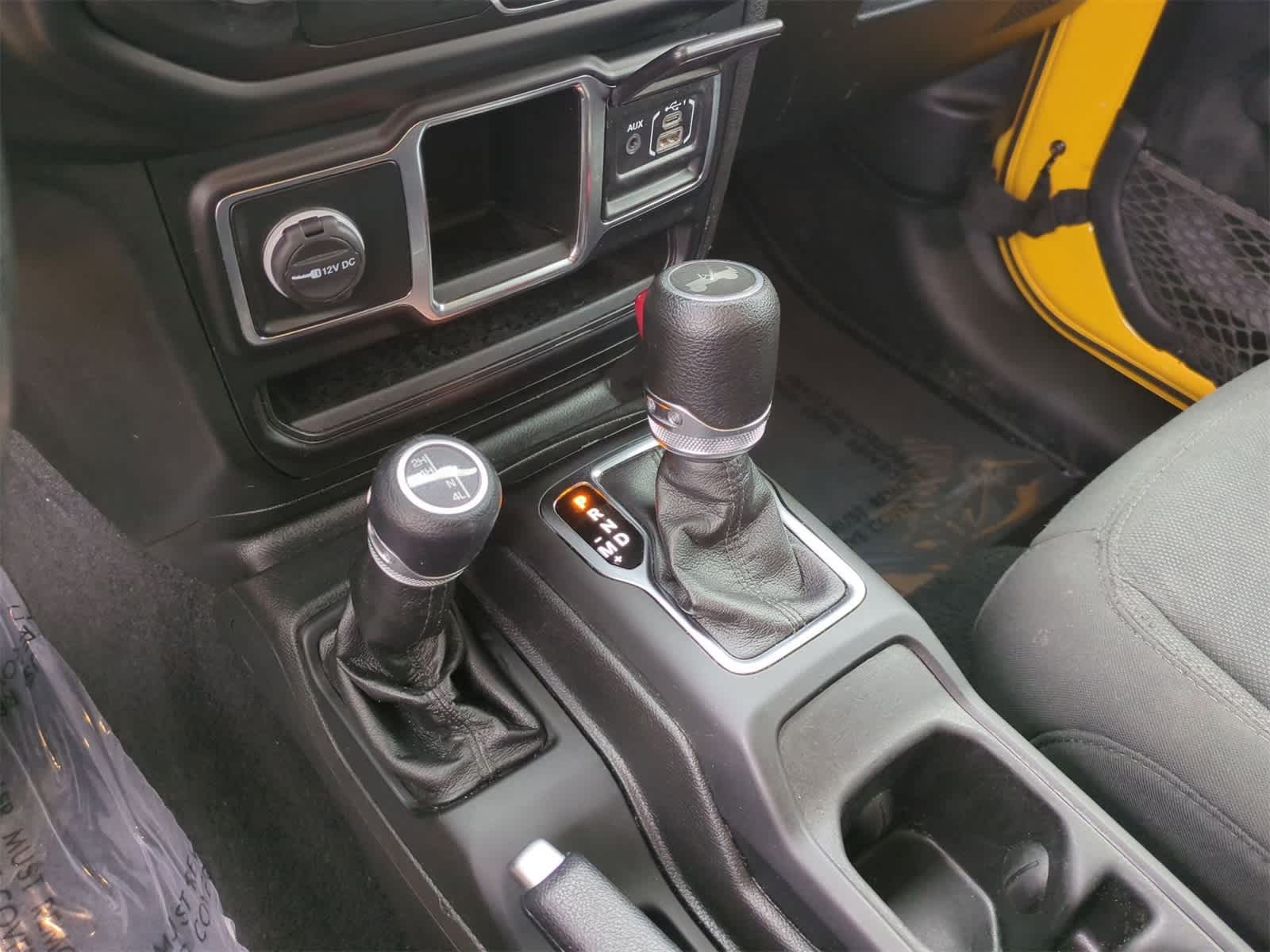 Thumbnail: 2021 Jeep Wrangler - 31