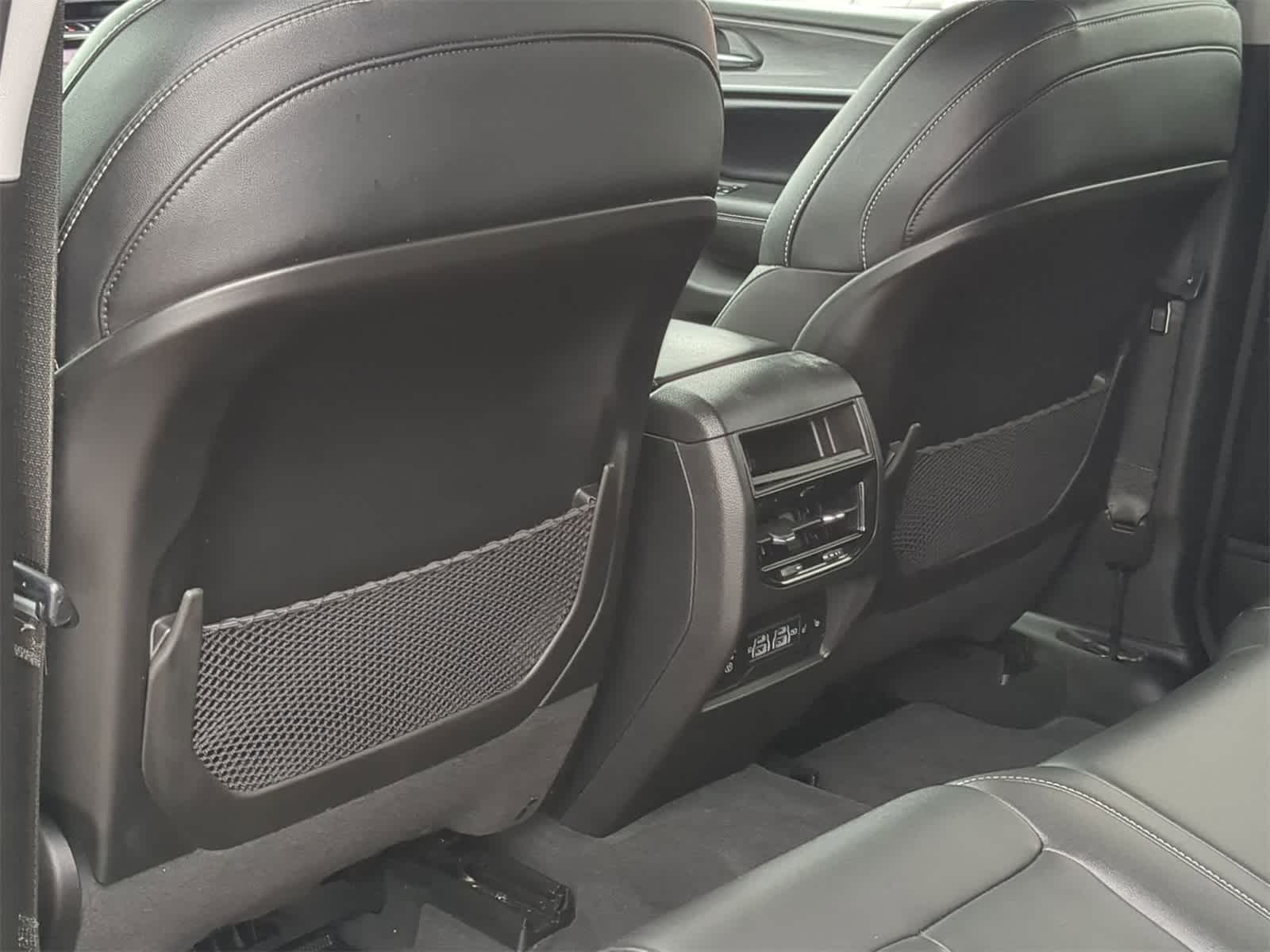 Thumbnail: 2023 Jeep Grand Cherokee - 25