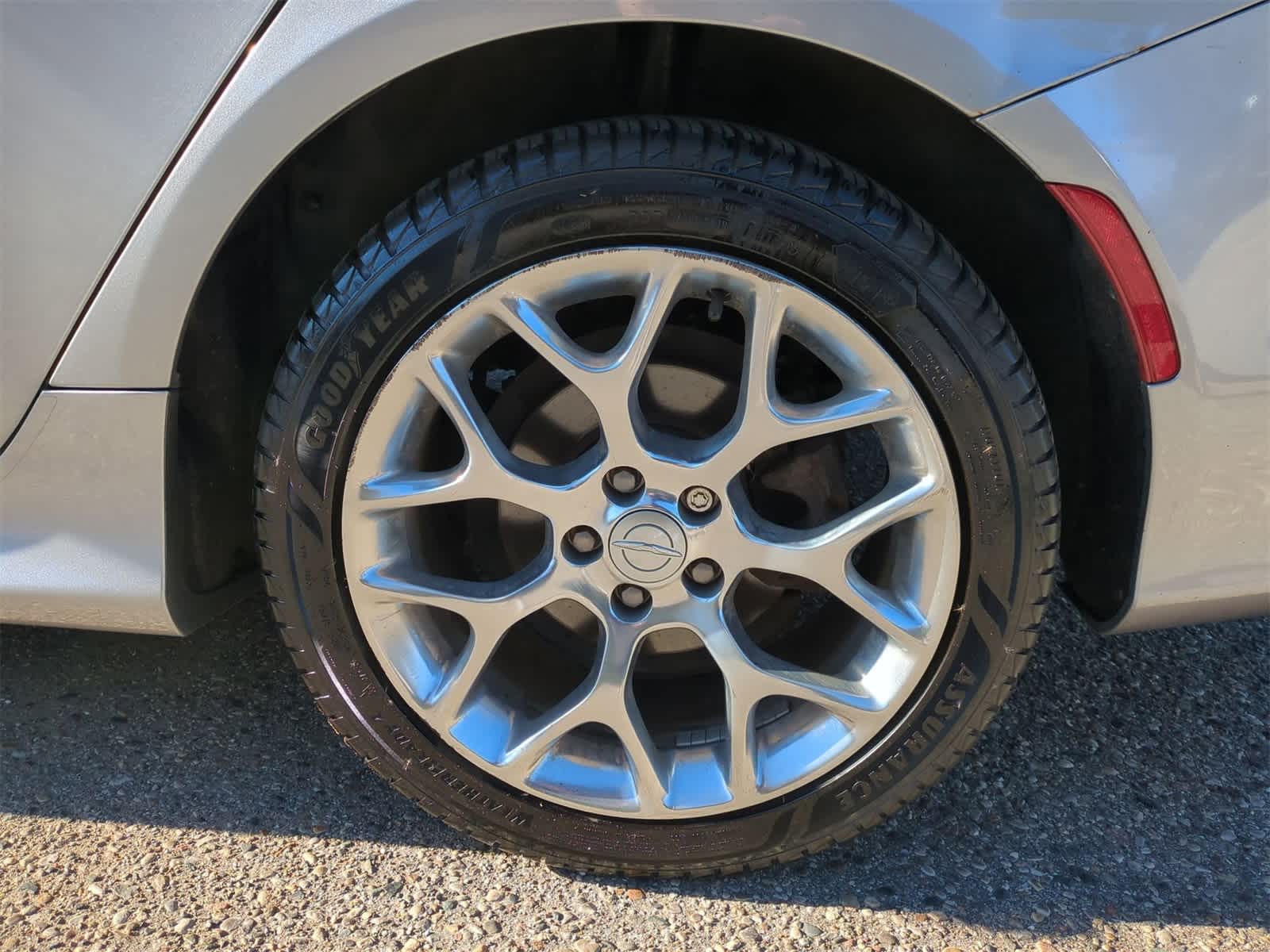 Thumbnail: 2015 Chrysler 200 - 14