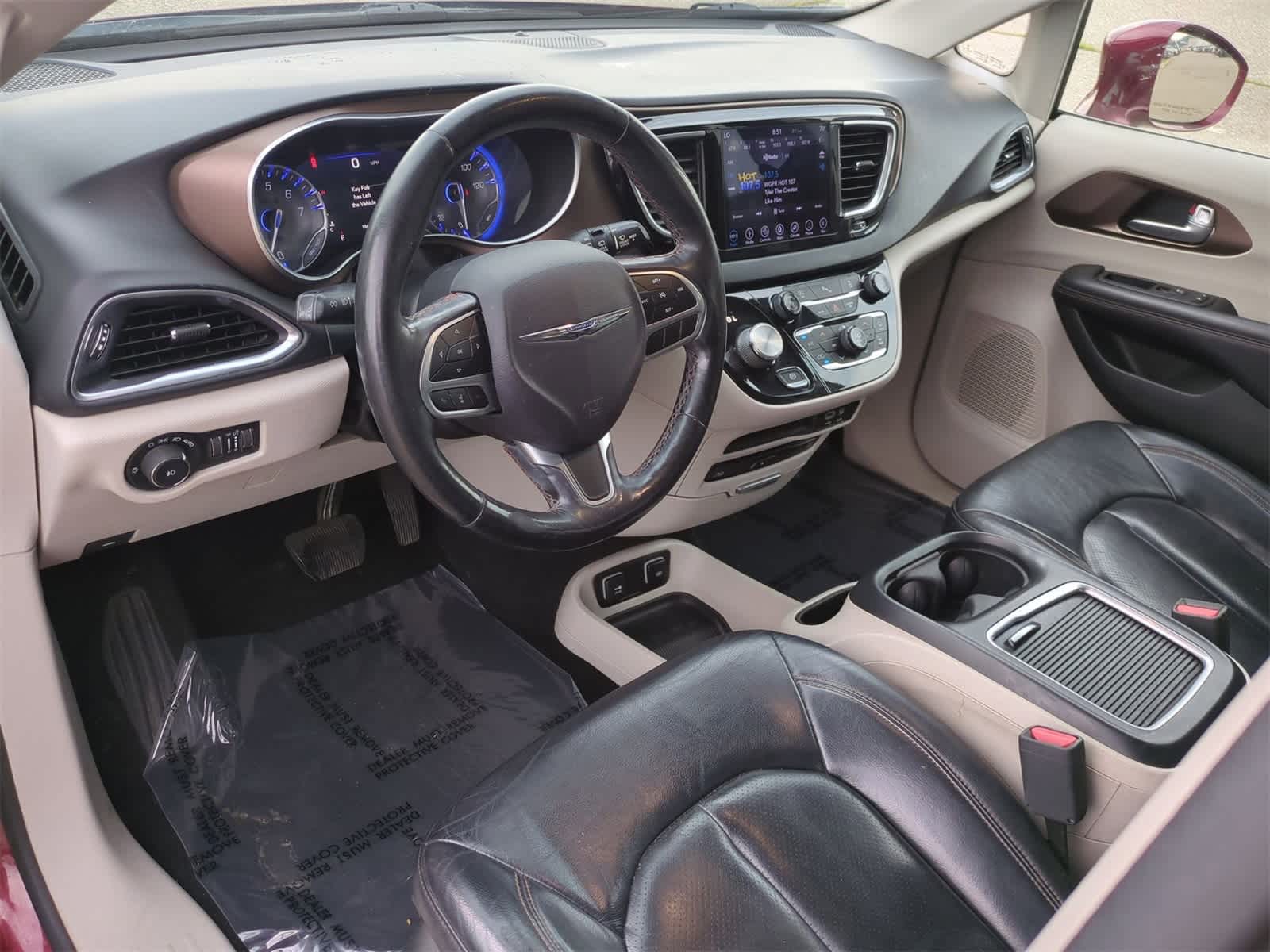 Thumbnail: 2018 Chrysler Pacifica - 10