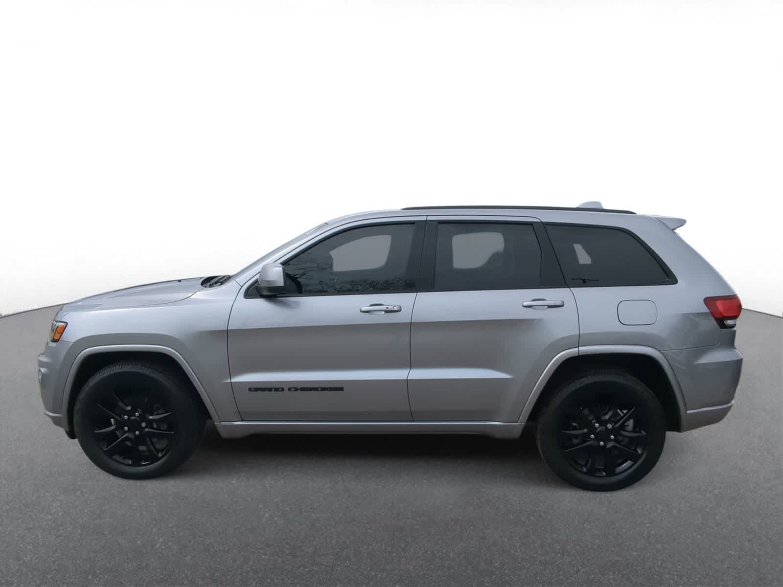 Thumbnail: 2020 Jeep Grand Cherokee - 5