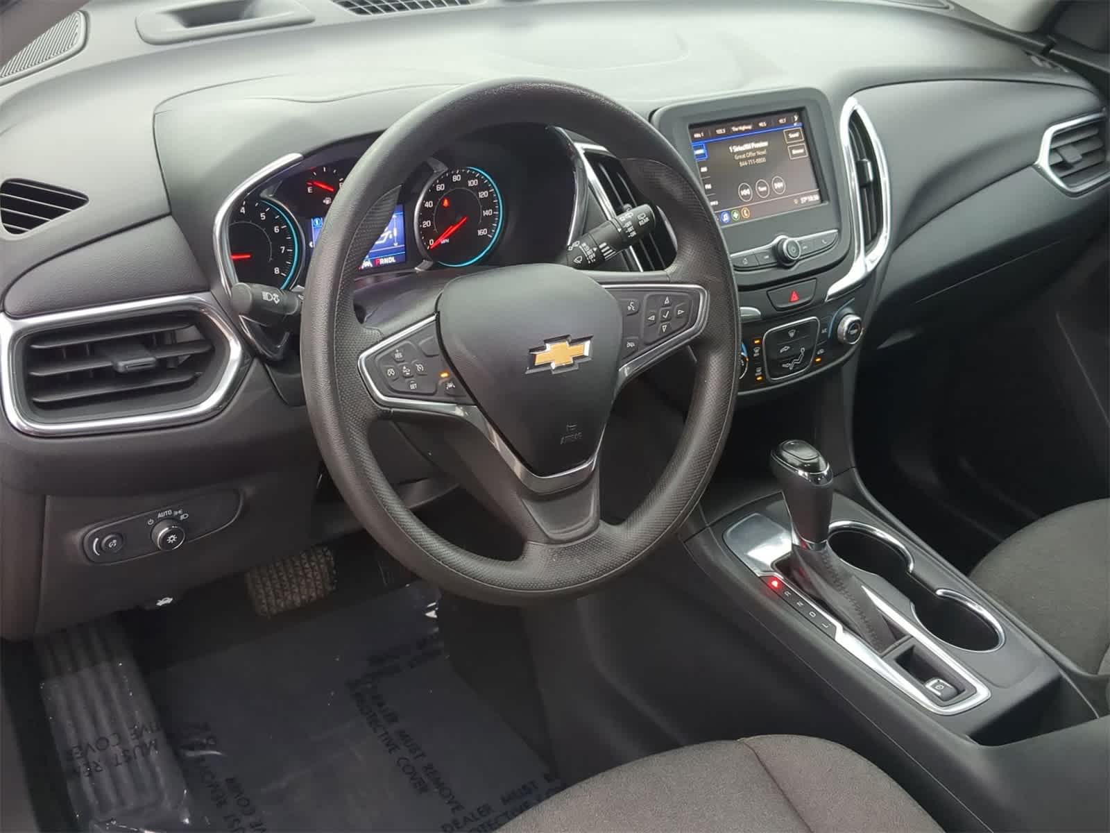 Thumbnail: 2020 Chevrolet Equinox - 10