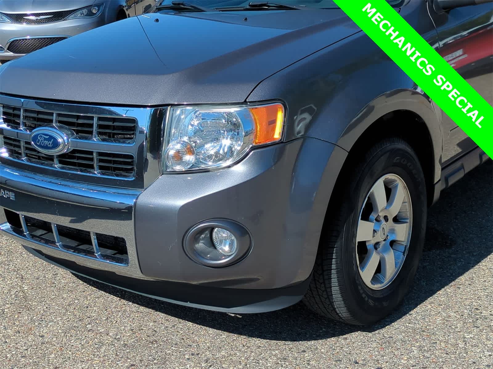 Thumbnail: 2012 Ford Escape - 11