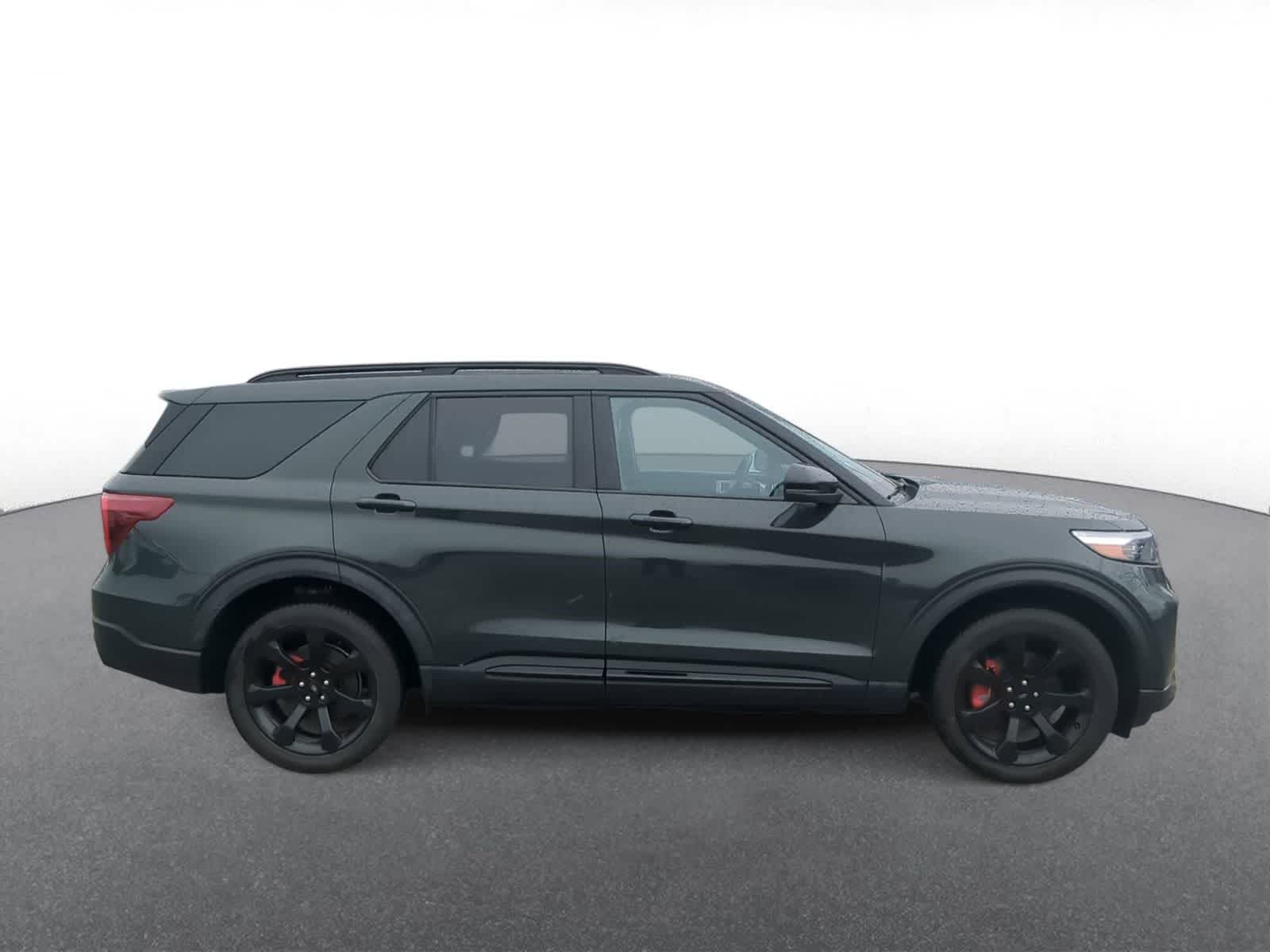 Thumbnail: 2022 Ford Explorer - 9