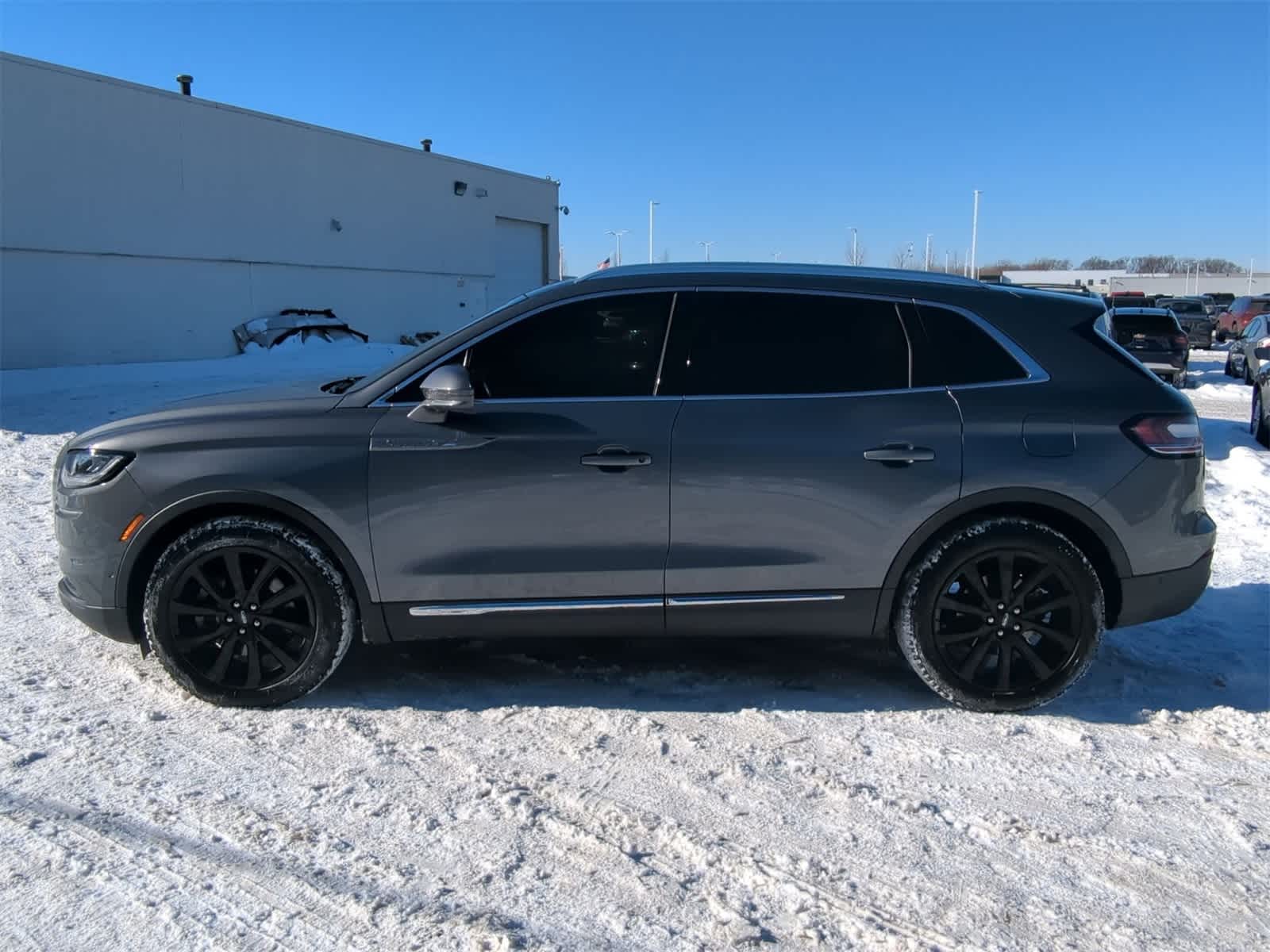 Thumbnail: 2022 Lincoln Nautilus - 11