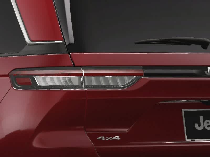 2025 Jeep Grand Cherokee Laredo 12