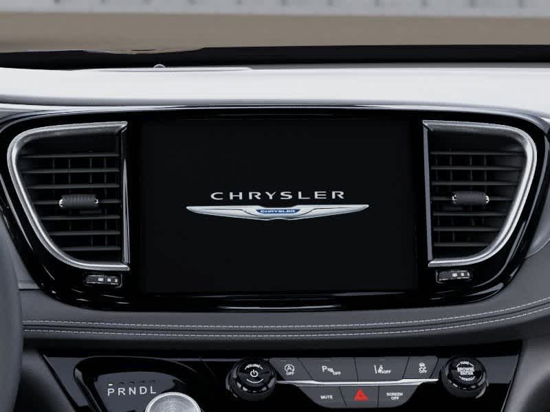 Thumbnail: 2026 Chrysler Pacifica - 10