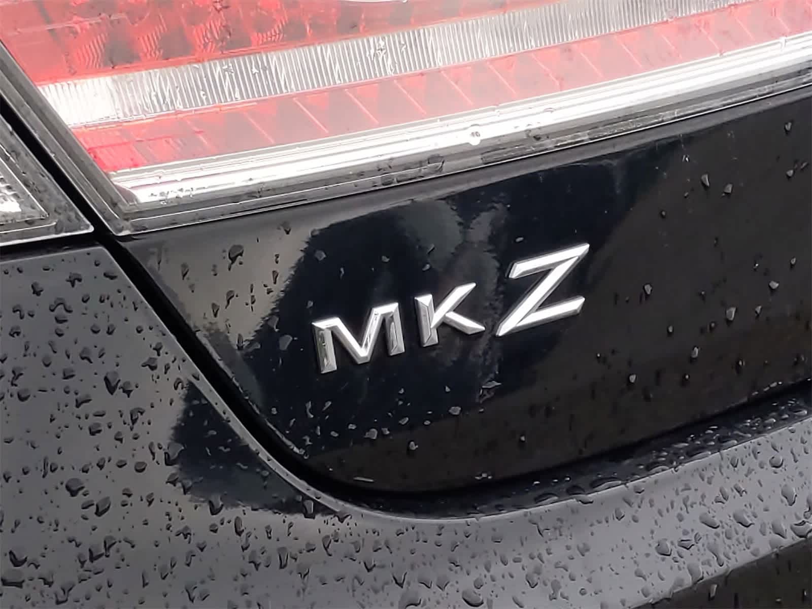 Thumbnail: 2017 Lincoln MKZ - 12