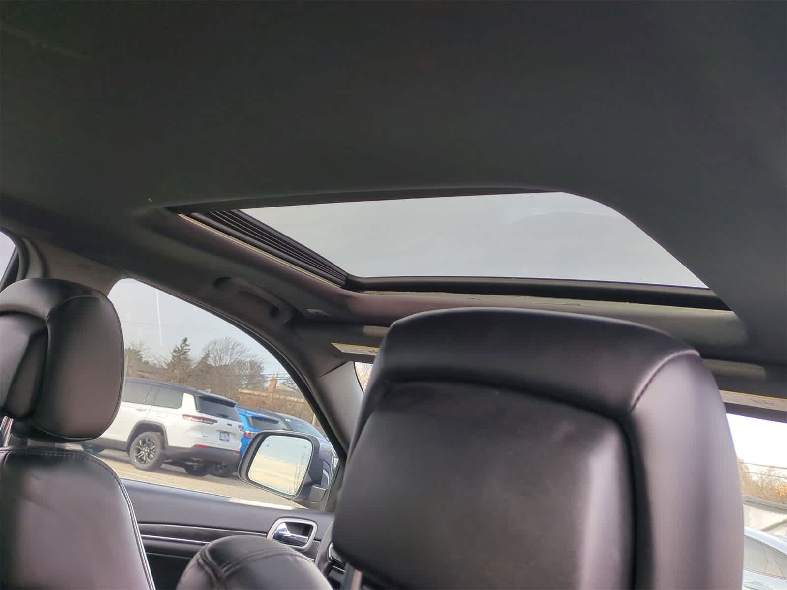 Thumbnail: 2021 Jeep Grand Cherokee - 29