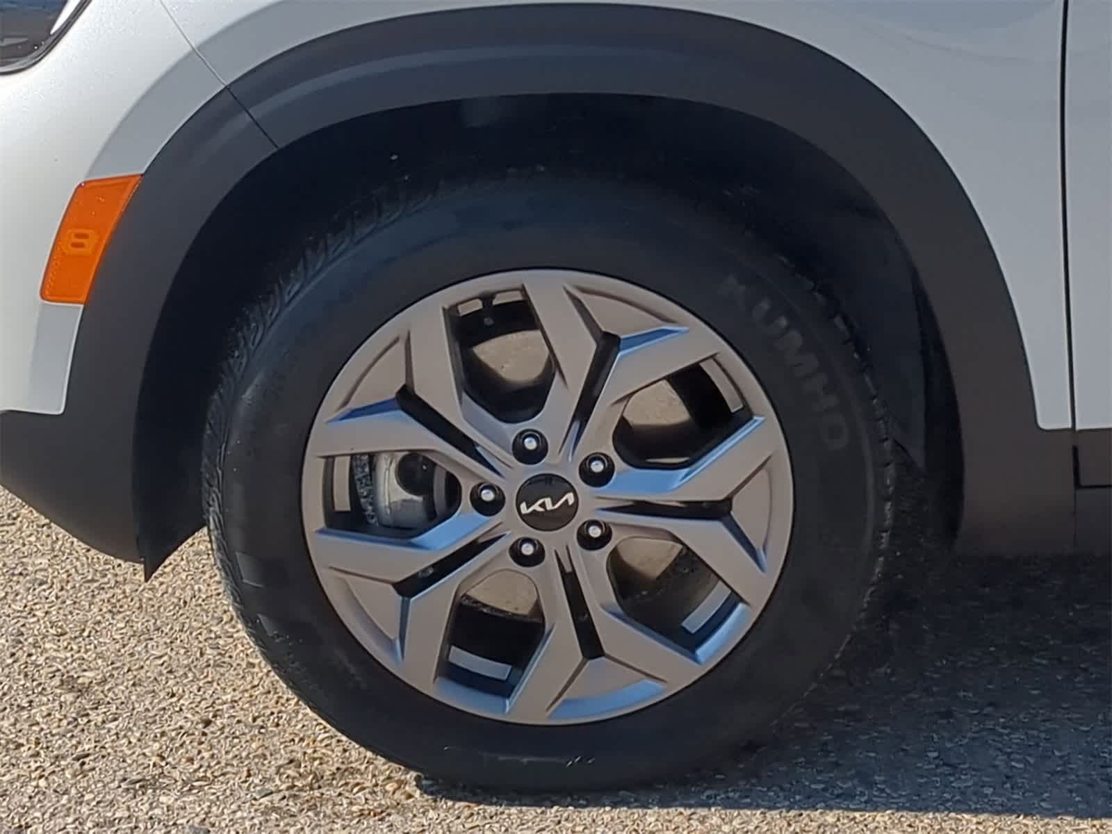 Thumbnail: 2024 Kia Seltos - 21