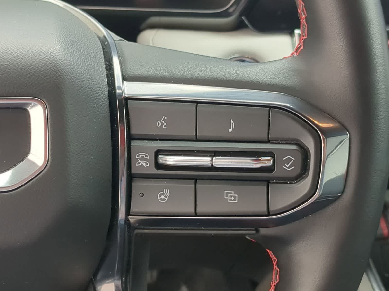 Thumbnail: 2023 GMC Canyon - 24