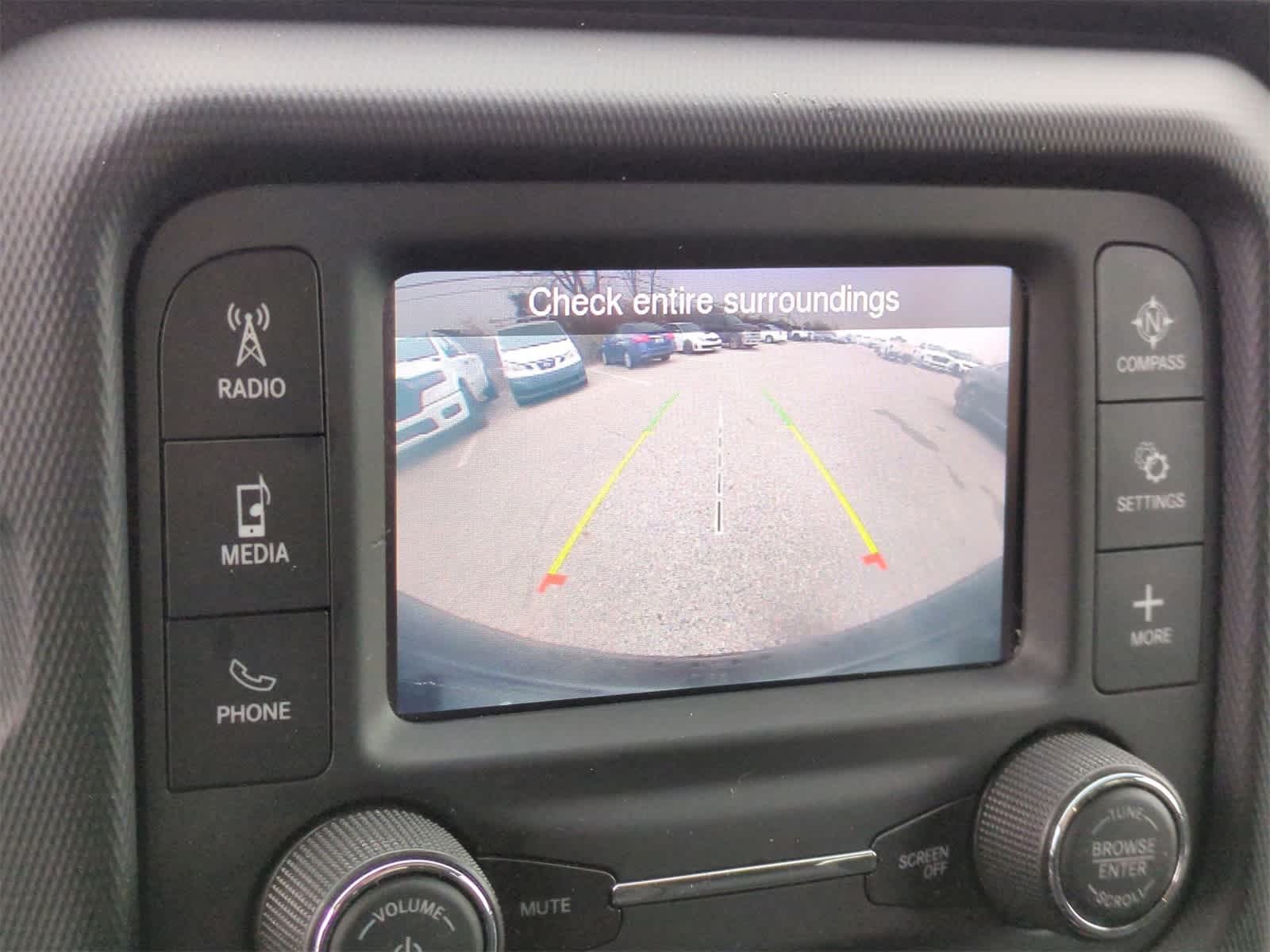 Thumbnail: 2021 Jeep Wrangler - 28