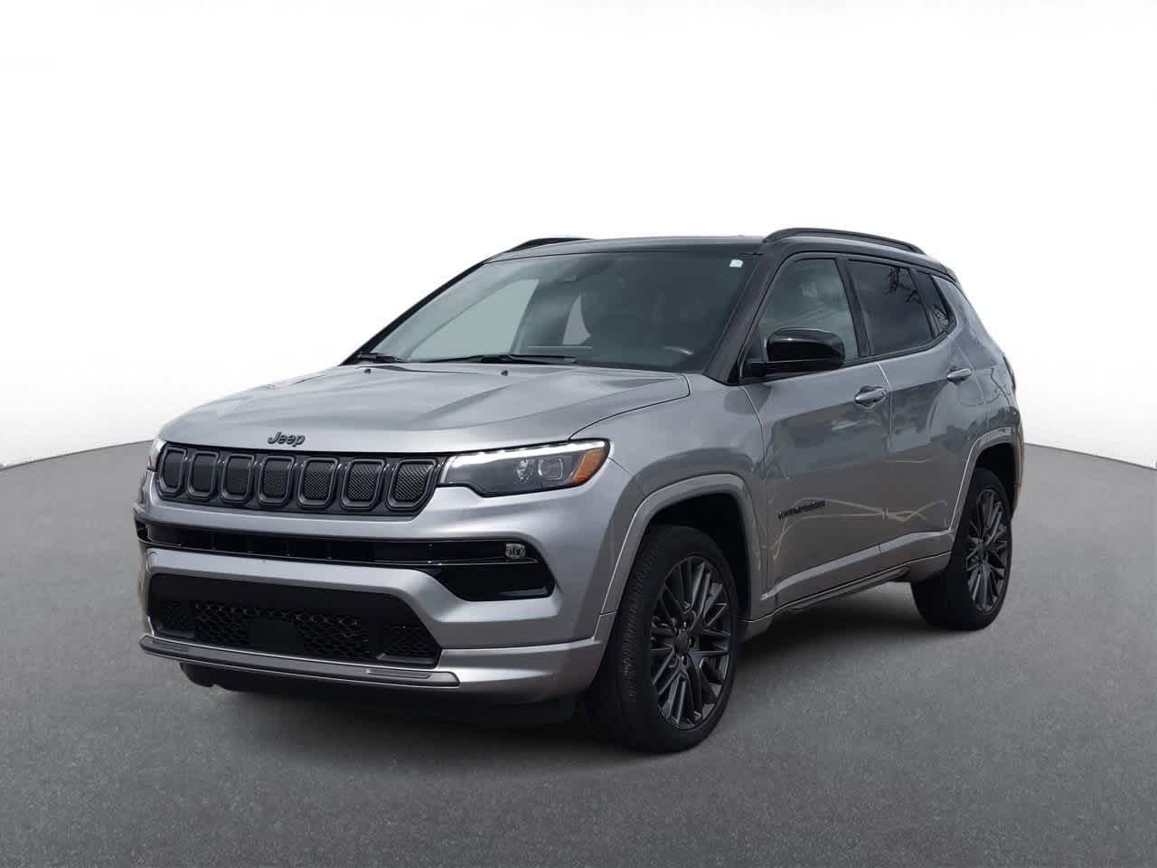 Thumbnail: 2022 Jeep Compass - 4