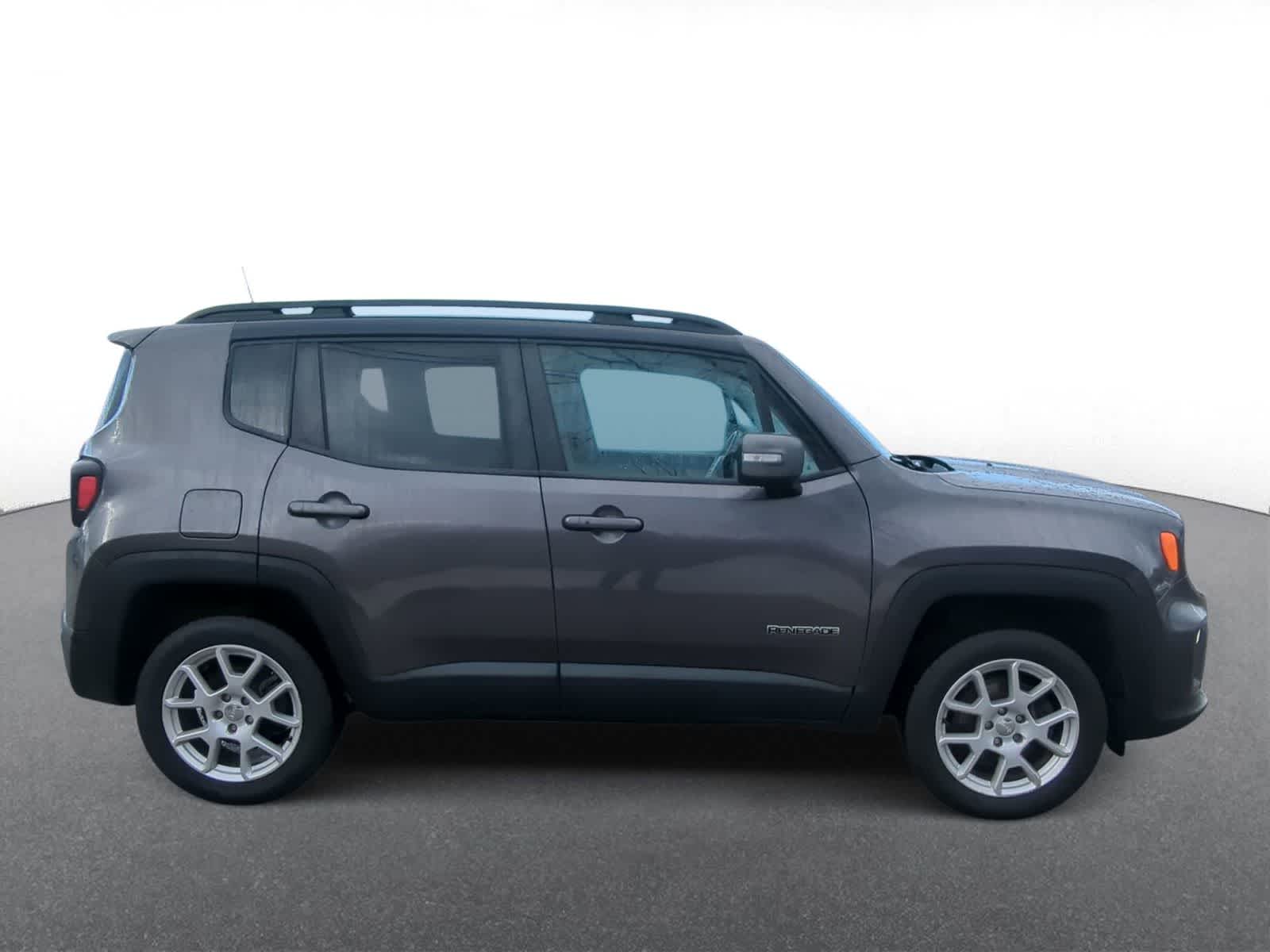 Thumbnail: 2021 Jeep Renegade - 9