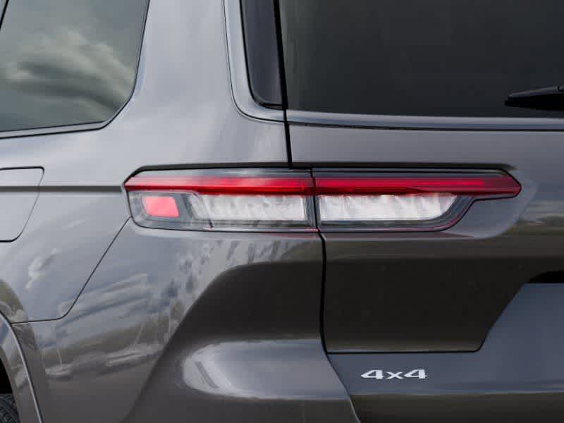 Thumbnail: 2026 Jeep Grand Cherokee L - 9