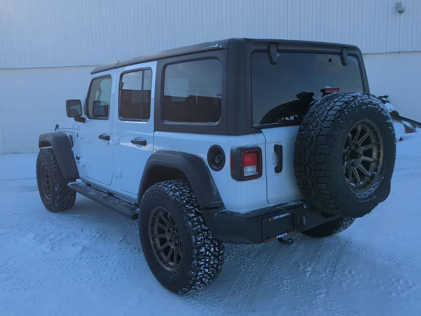 Thumbnail: 2026 Jeep Wrangler - 12