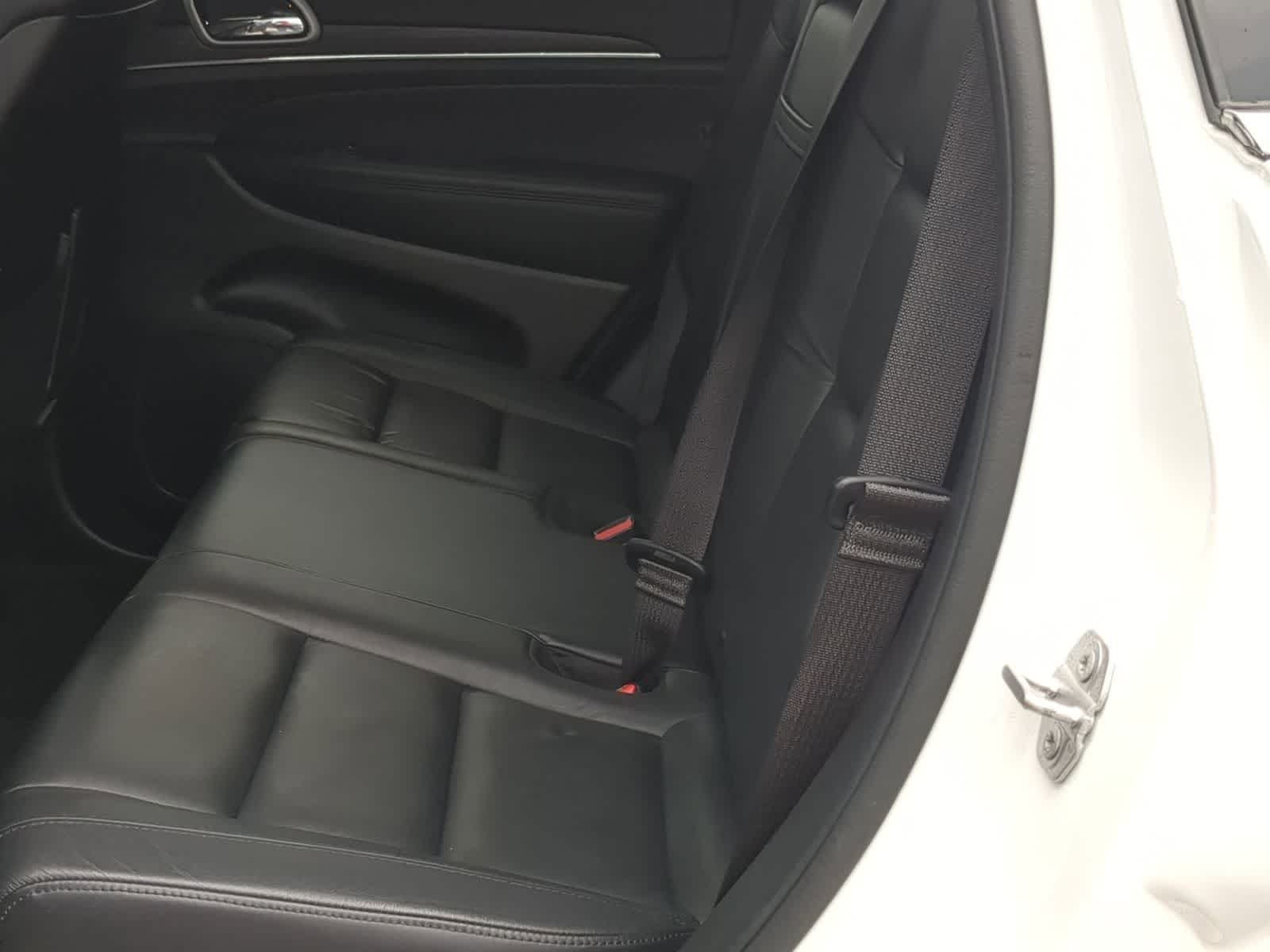 Thumbnail: 2022 Jeep Grand Cherokee - 19