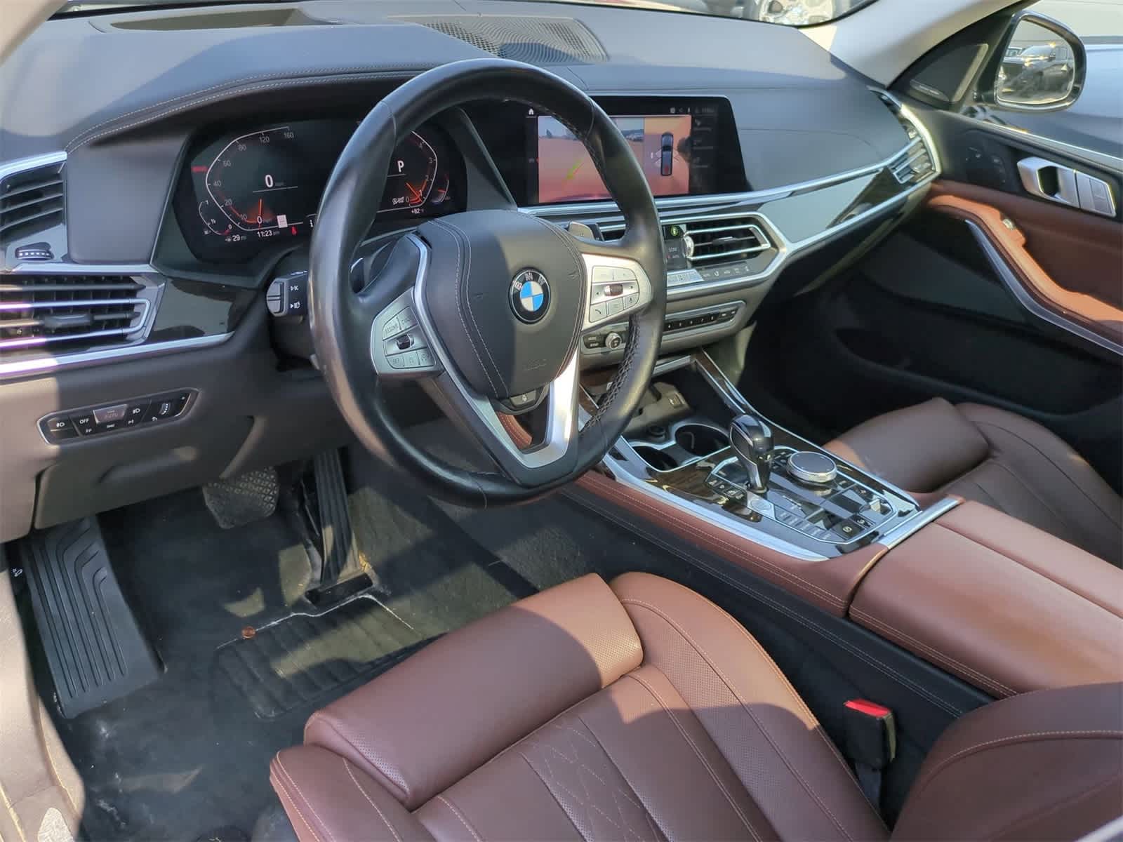 Thumbnail: 2019 BMW X7 - 10