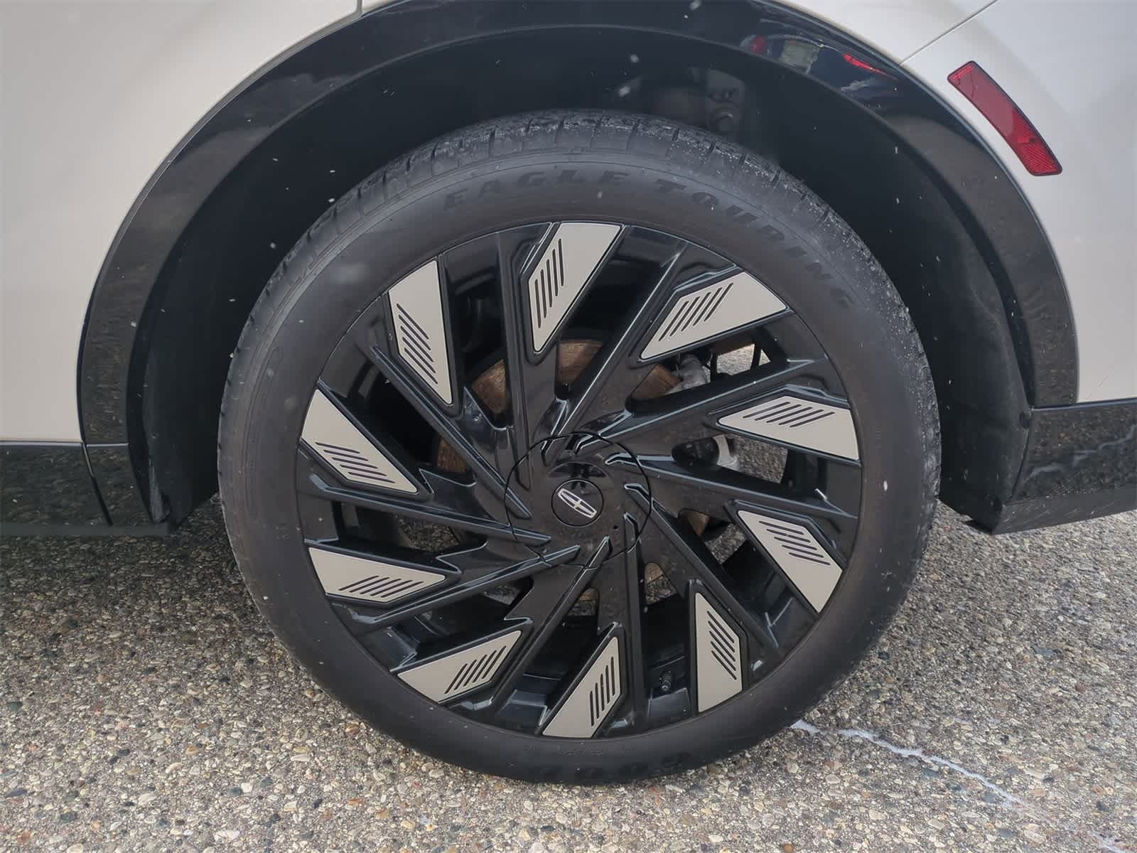 Thumbnail: 2025 Lincoln Nautilus - 14