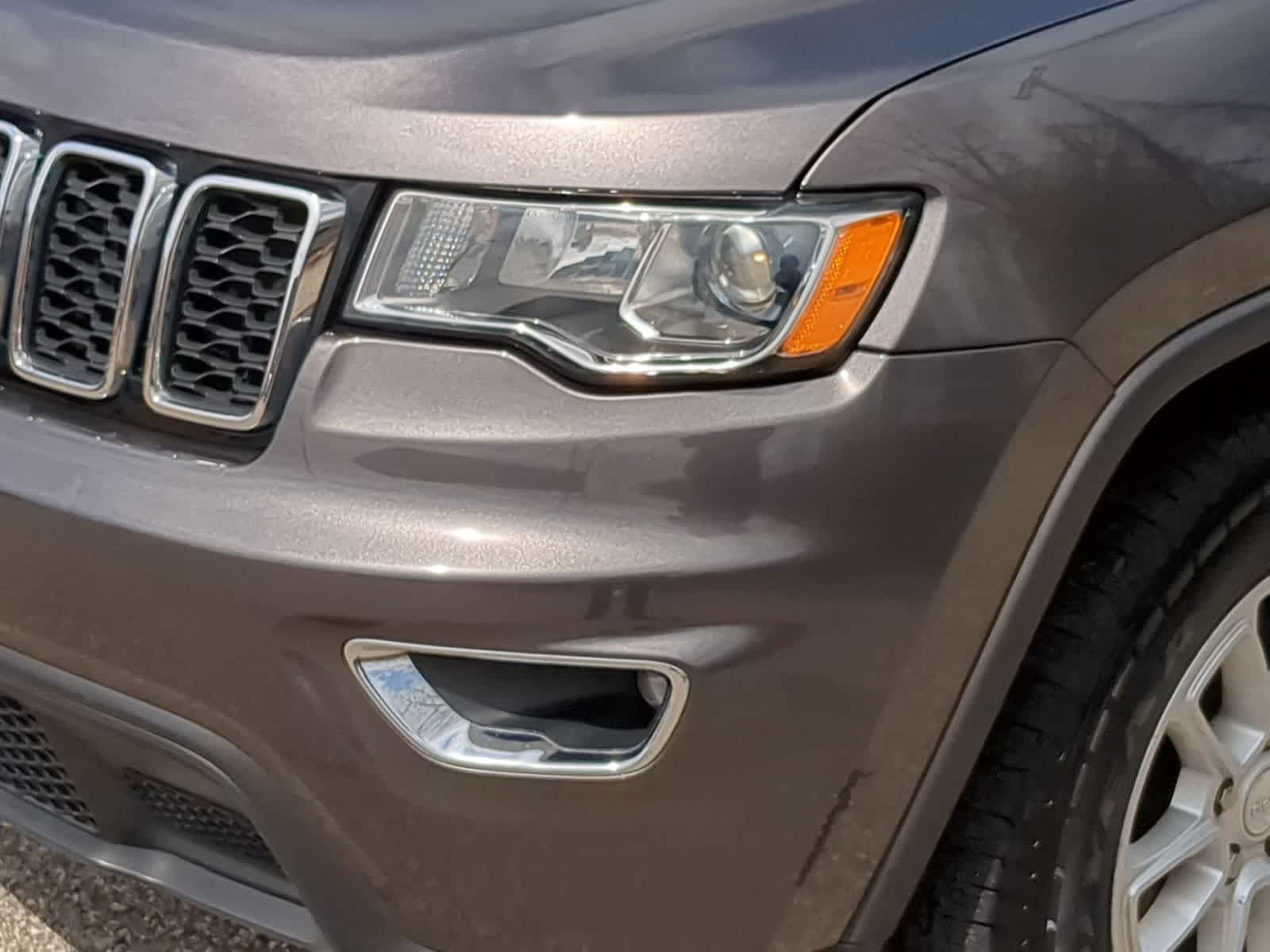 Thumbnail: 2019 Jeep Grand Cherokee - 11