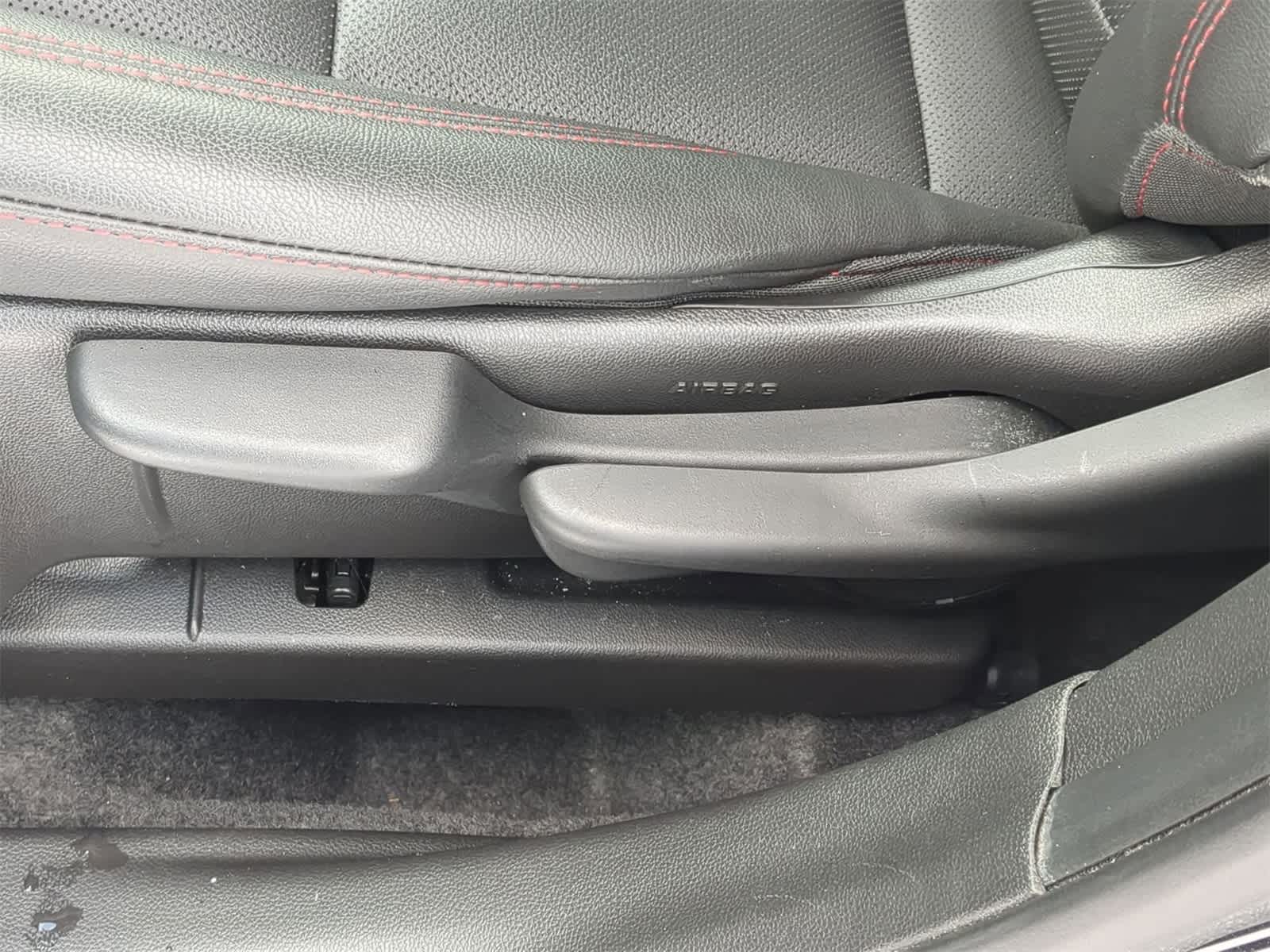 Thumbnail: 2024 Chevrolet Trax - 17