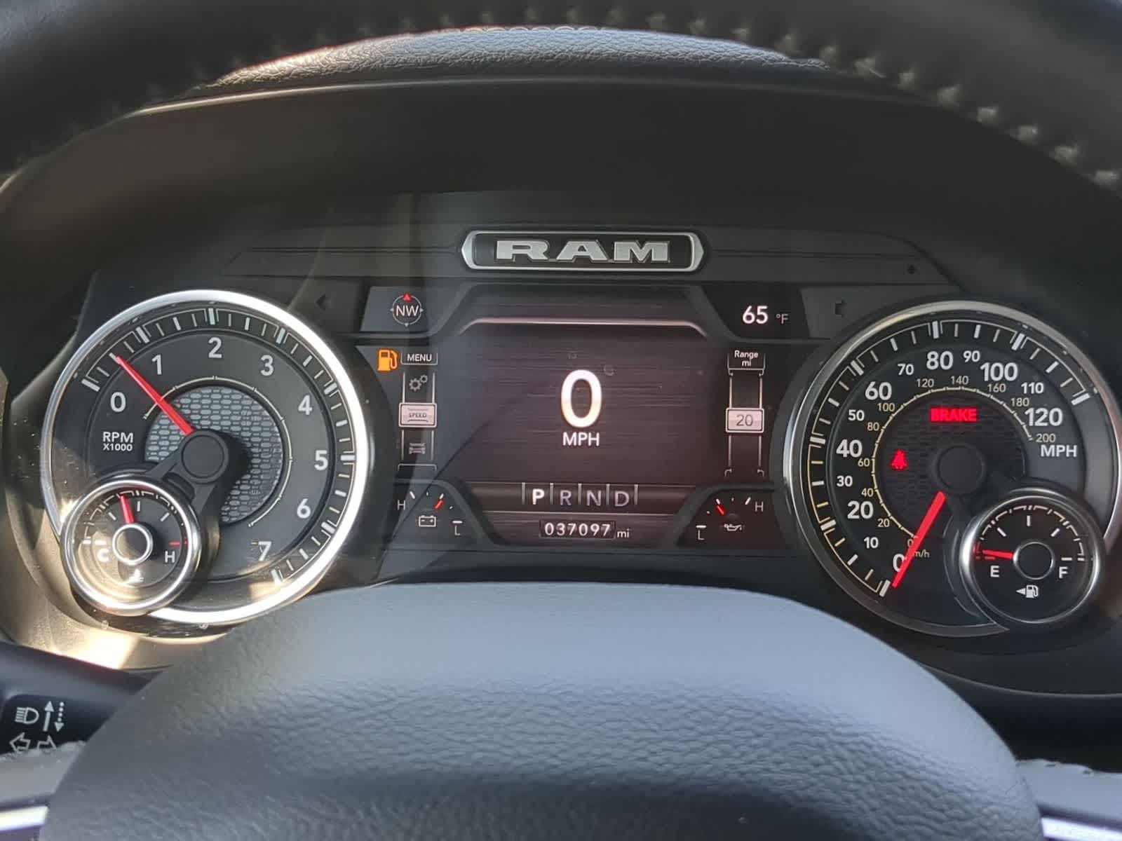 Thumbnail: 2023 RAM 1500 - 32