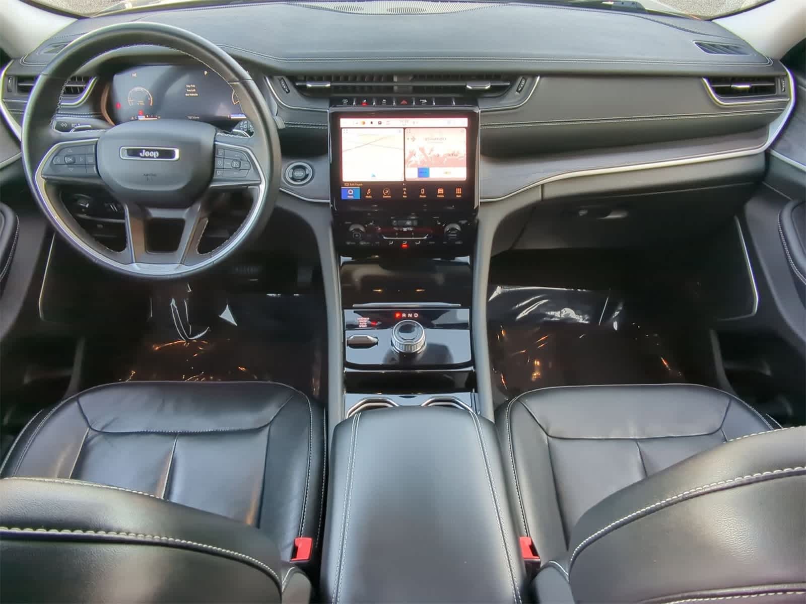 Thumbnail: 2022 Jeep Grand Cherokee L - 15