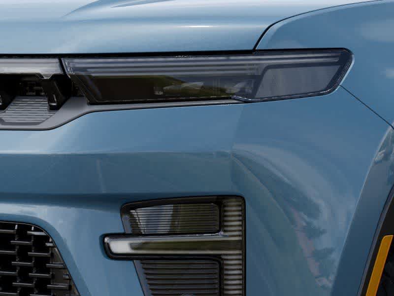 Thumbnail: 2026 Jeep Grand Wagoneer - 10