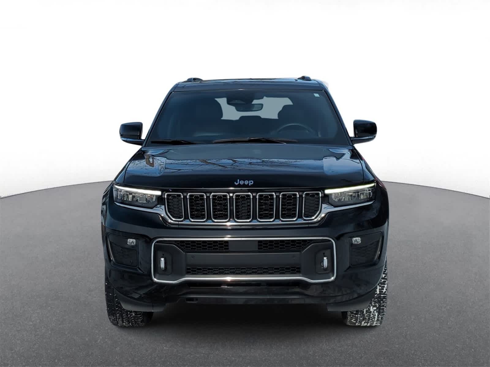 Thumbnail: 2023 Jeep Grand Cherokee - 3
