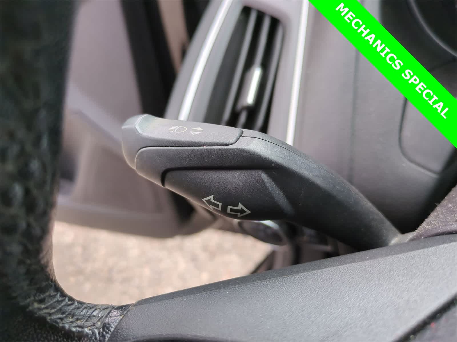 Thumbnail: 2012 Ford Focus - 24