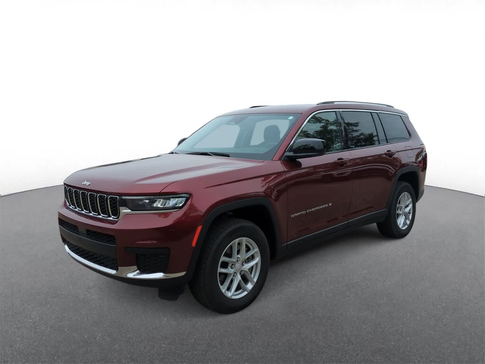 Thumbnail: 2023 Jeep Grand Cherokee L - 4