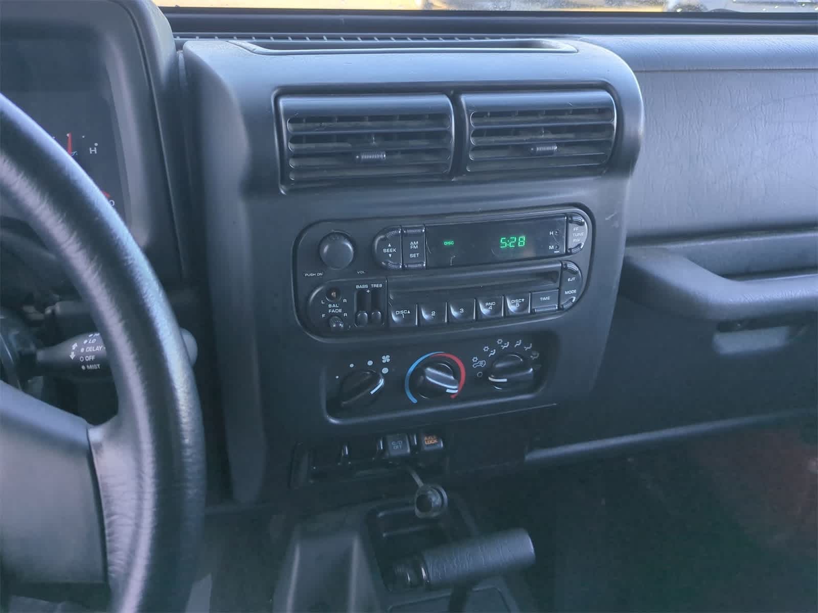 Thumbnail: 2004 Jeep Wrangler - 24