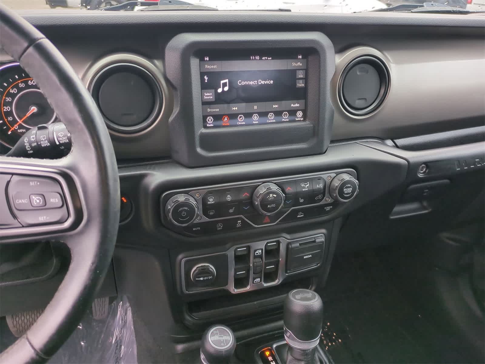 Thumbnail: 2021 Jeep Wrangler - 26